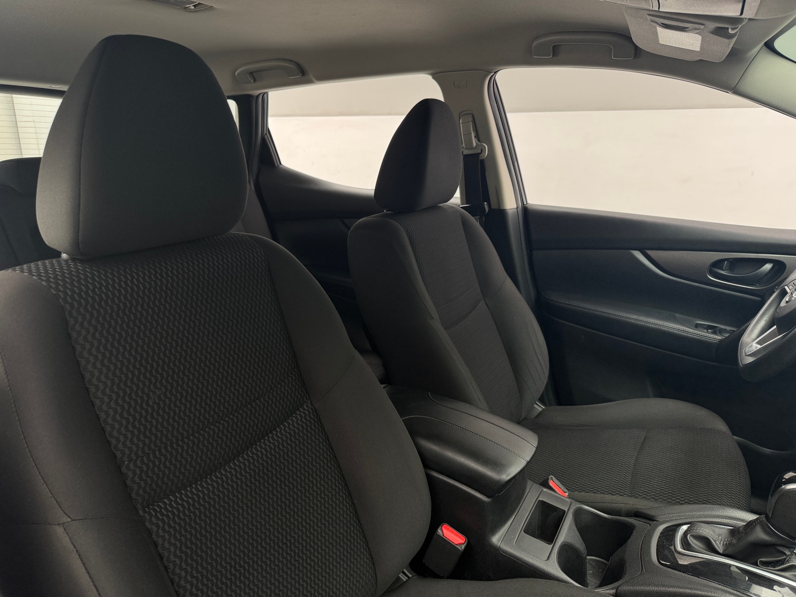 Thumbnail: 2019 Nissan Rogue Sport - 2