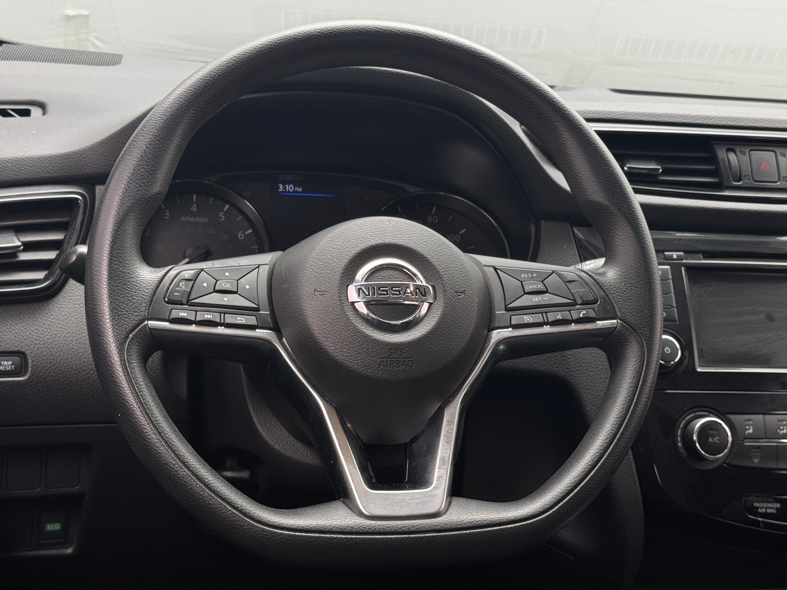 Thumbnail: 2019 Nissan Rogue Sport - 5