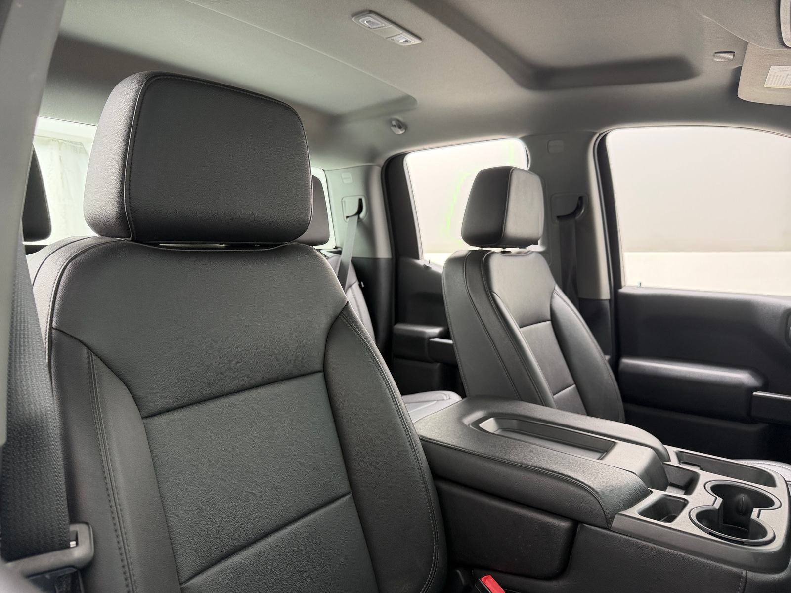Thumbnail: 2020 Chevrolet Silverado 1500 - 2