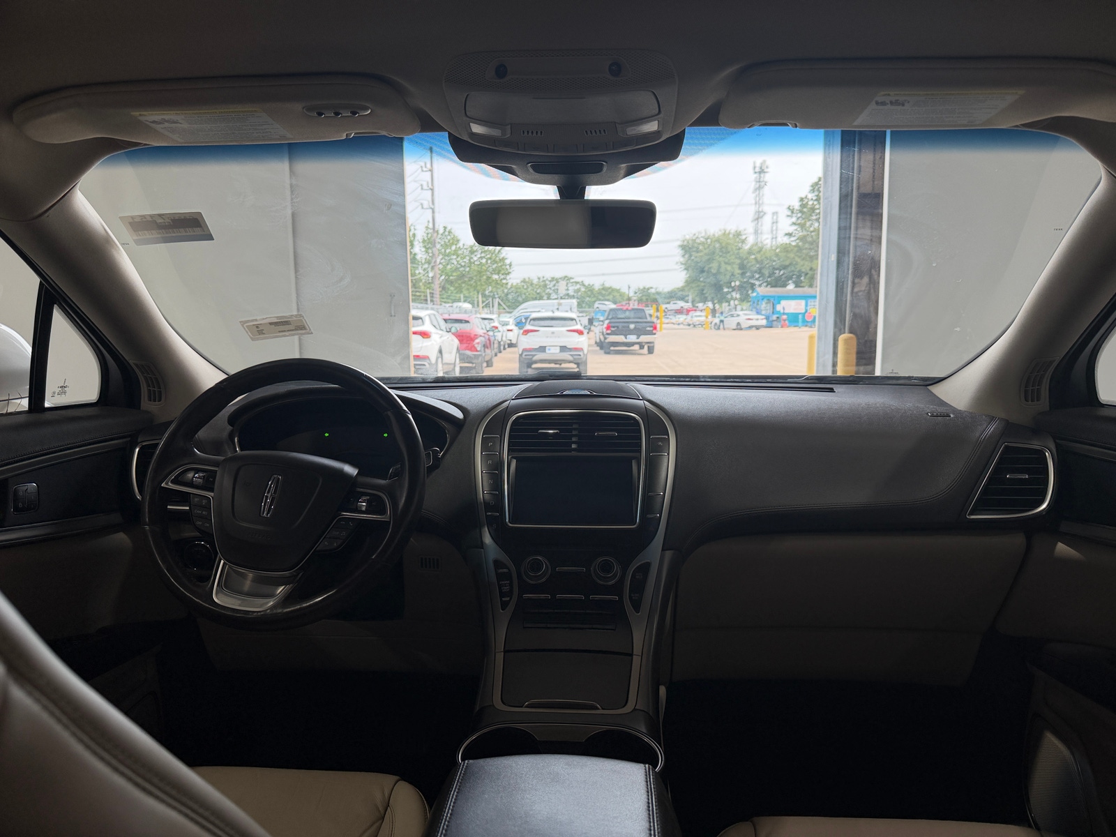 Thumbnail: 2019 Lincoln Nautilus - 2