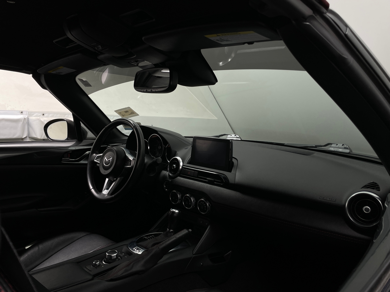 Thumbnail: 2018 Mazda MX-5 Miata - 2