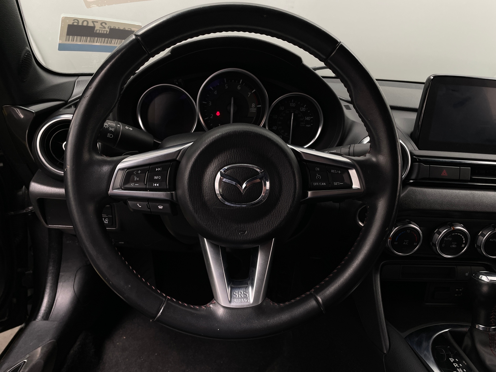 Thumbnail: 2018 Mazda MX-5 Miata - 4