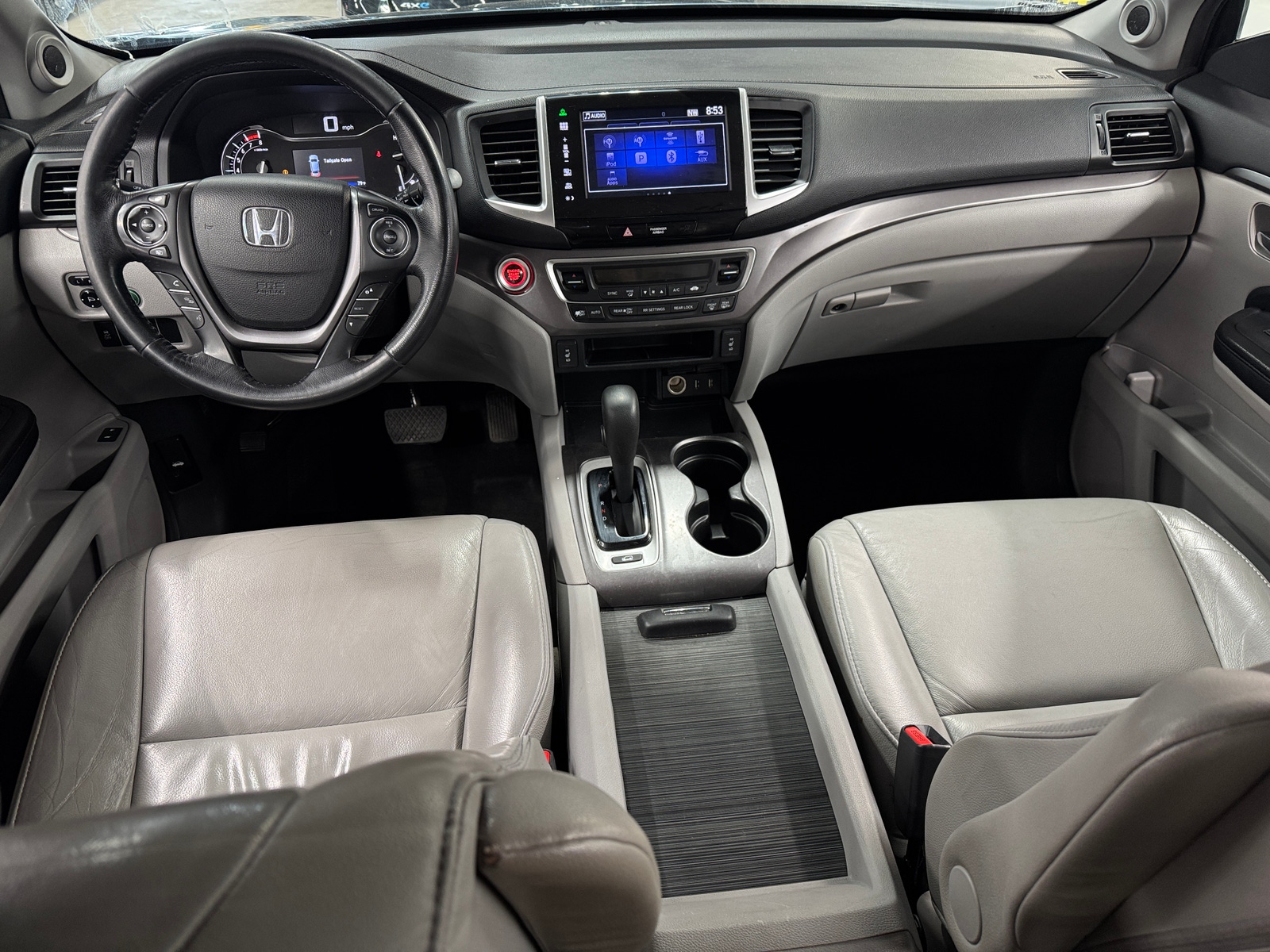Thumbnail: 2016 Honda Pilot - 2