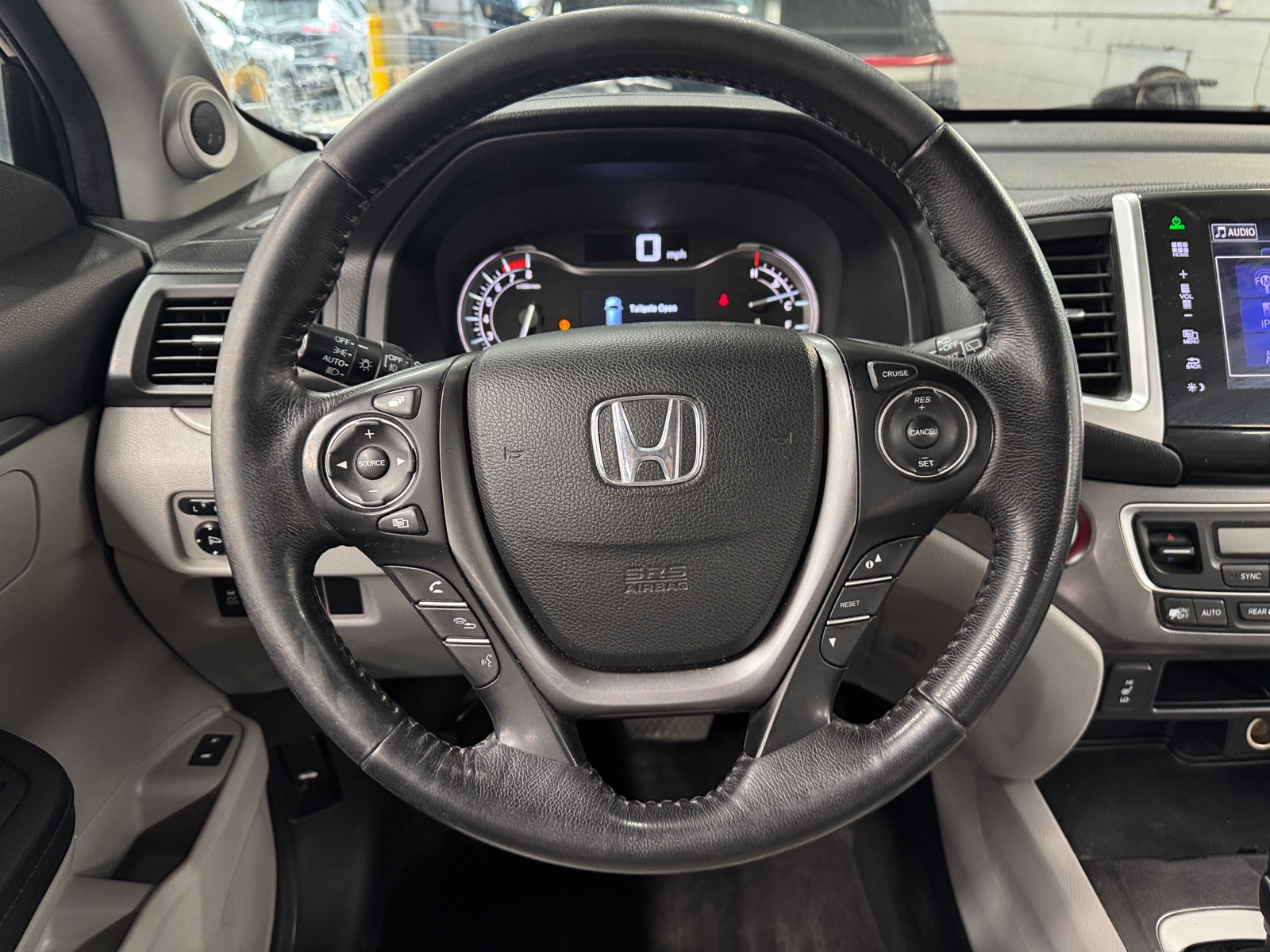Thumbnail: 2016 Honda Pilot - 4