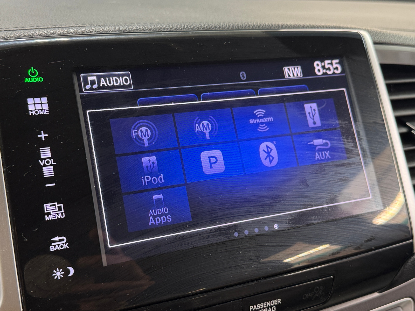 Thumbnail: 2016 Honda Pilot - 3