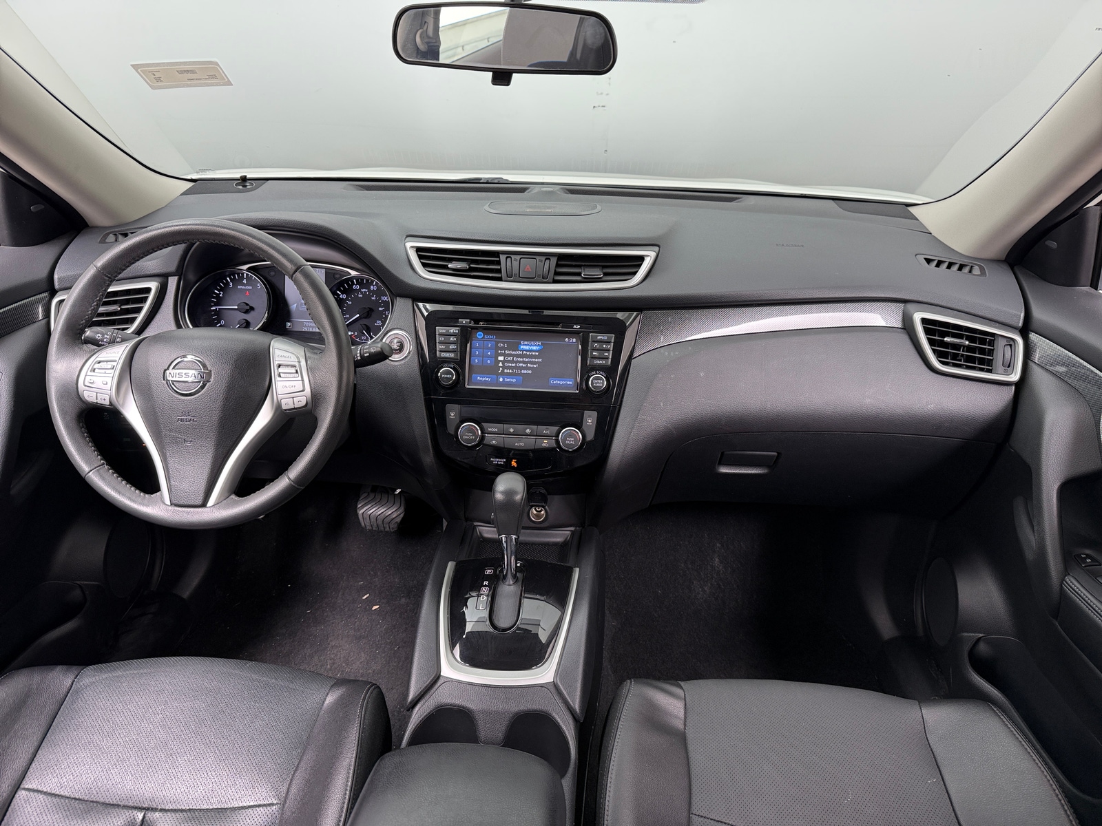 Thumbnail: 2016 Nissan Rogue - 2