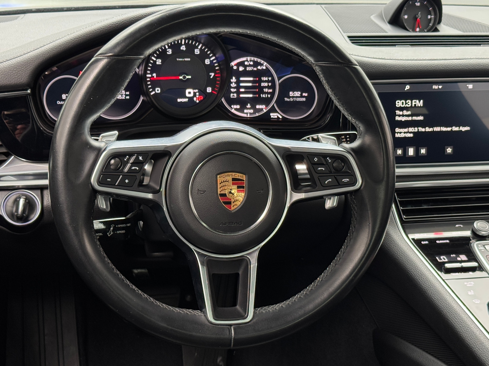 Thumbnail: 2018 Porsche Panamera - 4