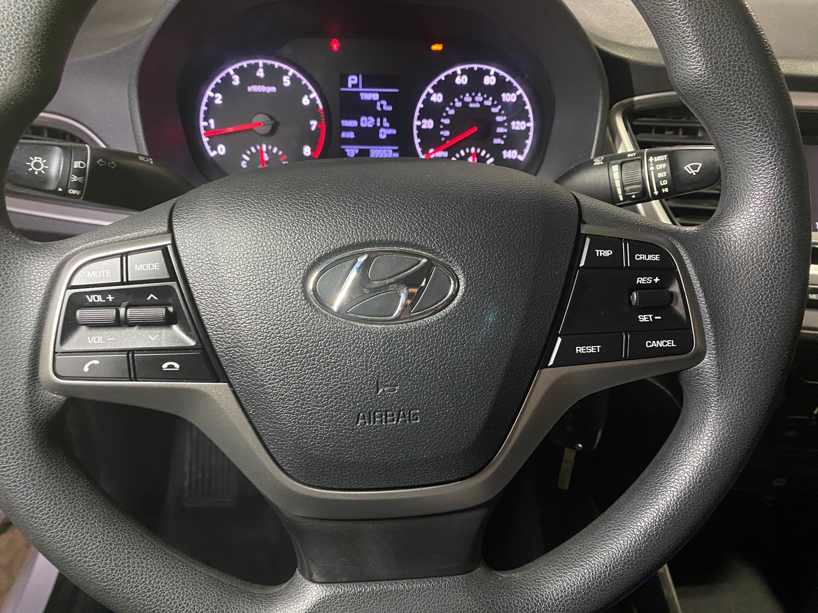Thumbnail: 2022 Hyundai Accent - 5