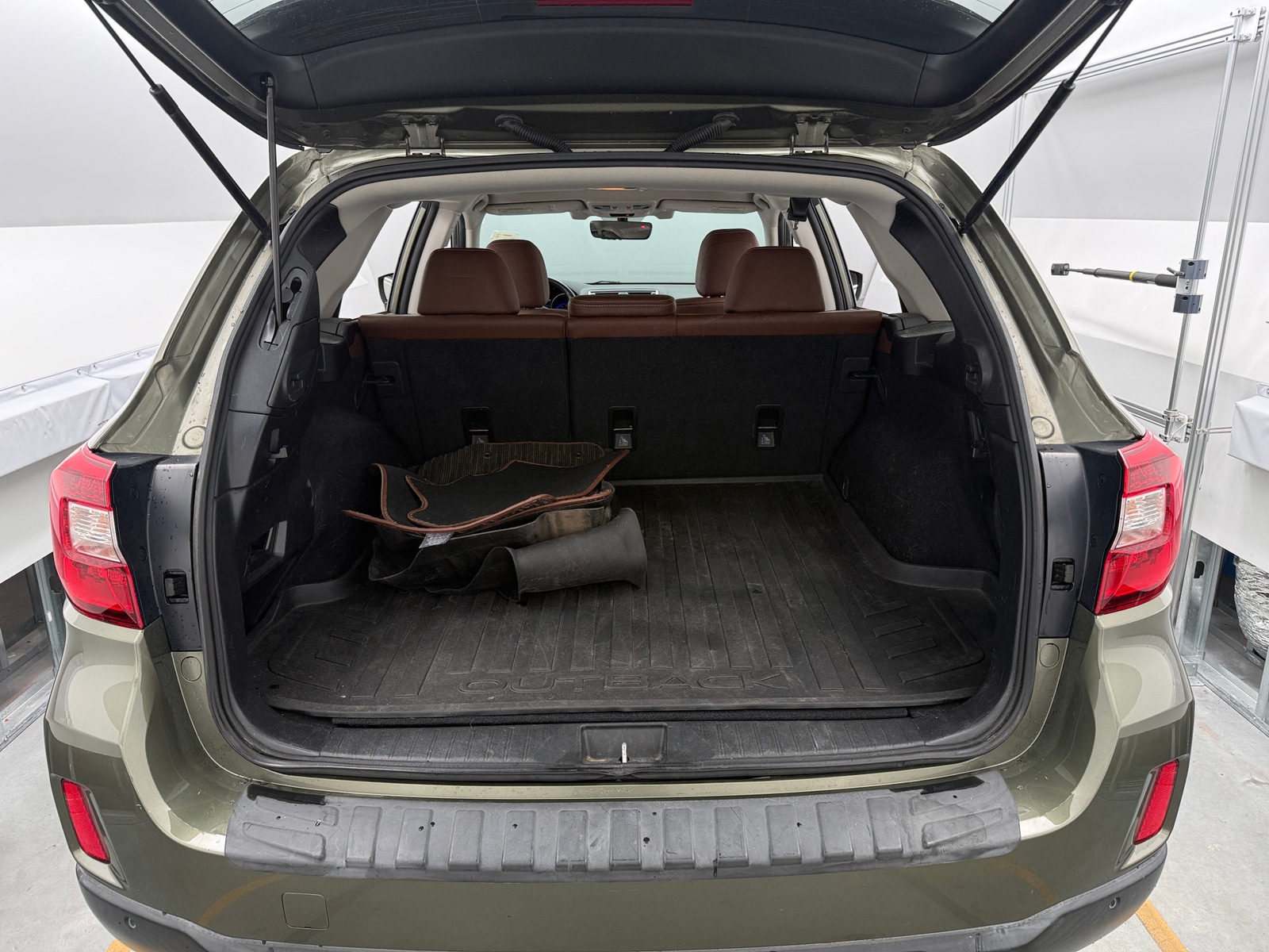 Thumbnail: 2017 Subaru Outback - 6