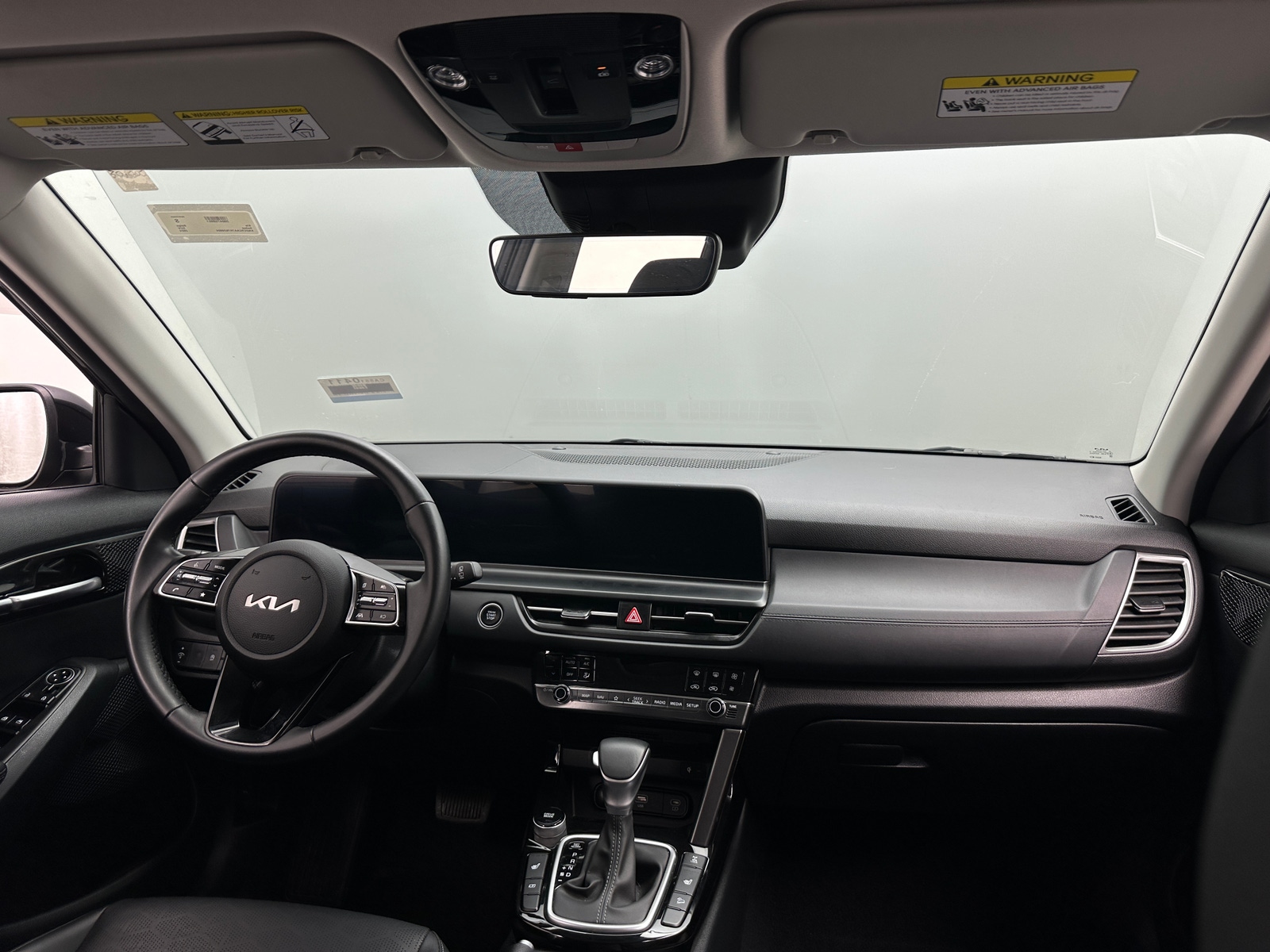 Thumbnail: 2024 Kia Seltos - 2