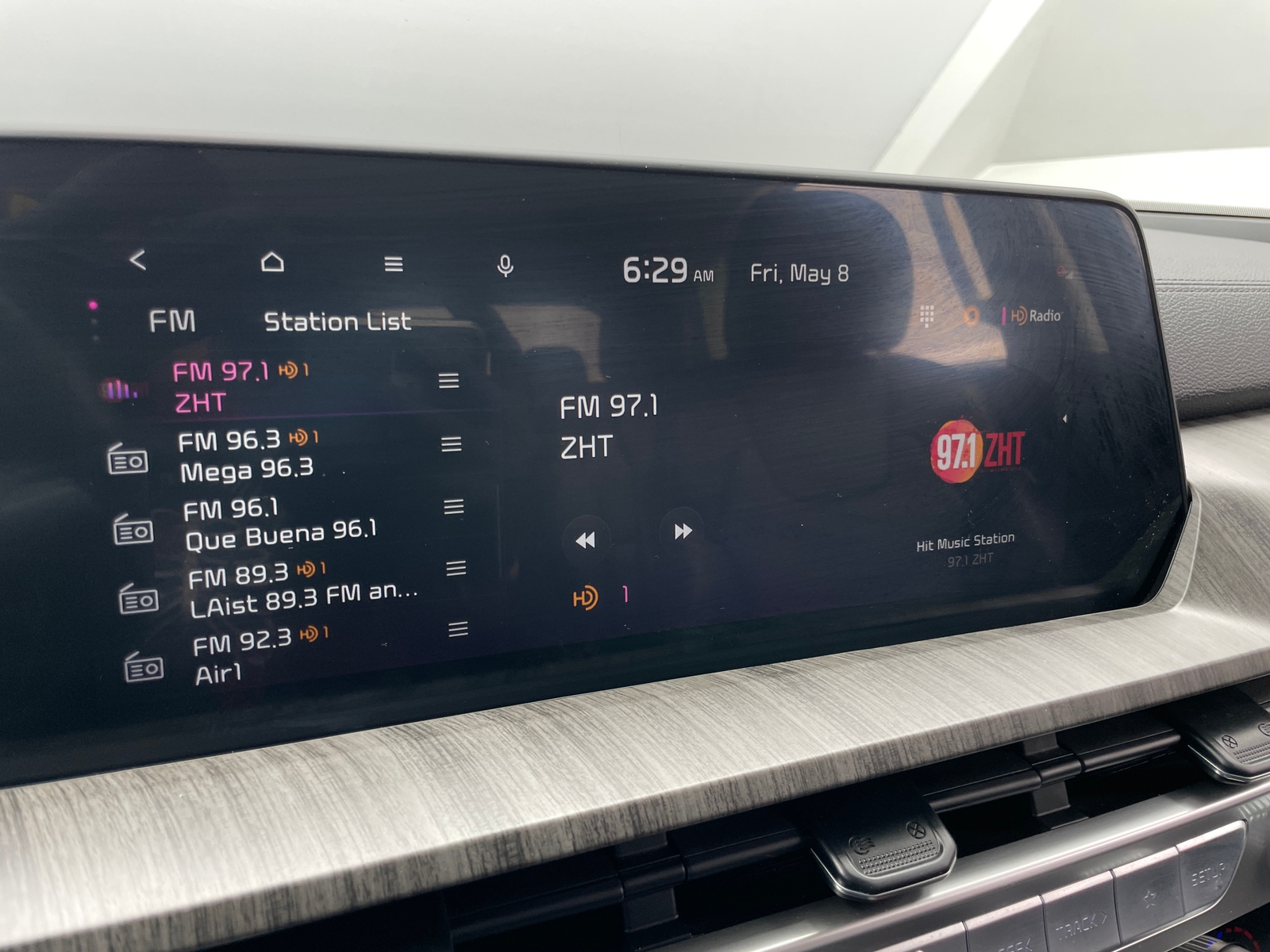 Thumbnail: 2023 Kia Telluride - 3