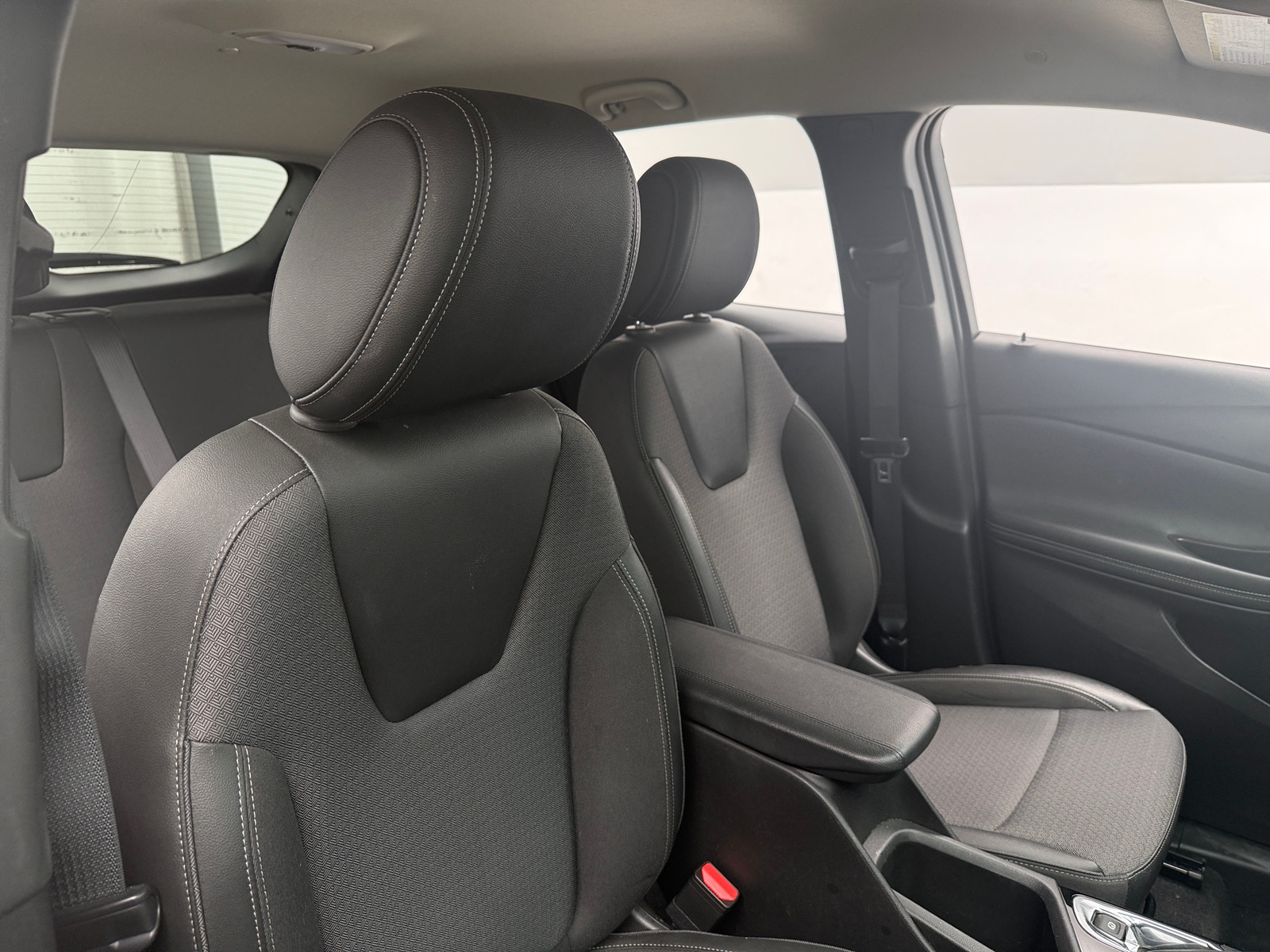 Thumbnail: 2025 Buick Encore GX - 2