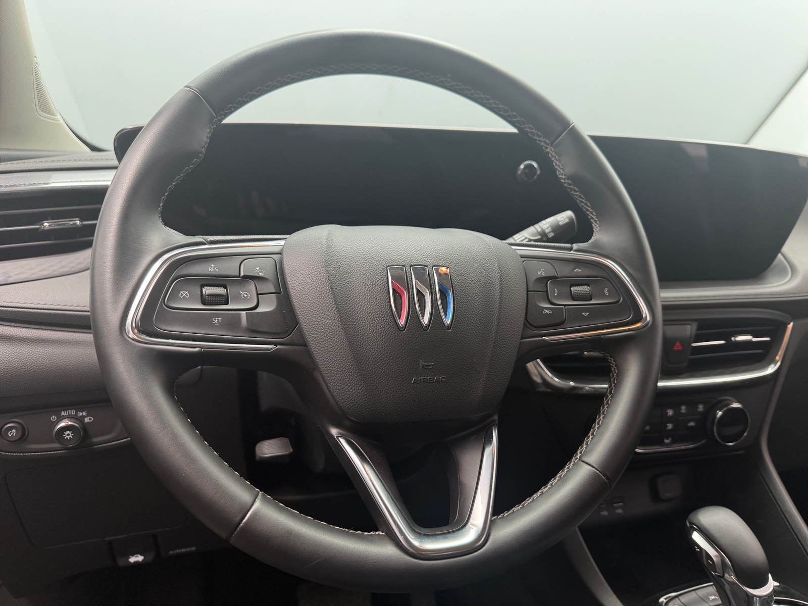 Thumbnail: 2025 Buick Encore GX - 5
