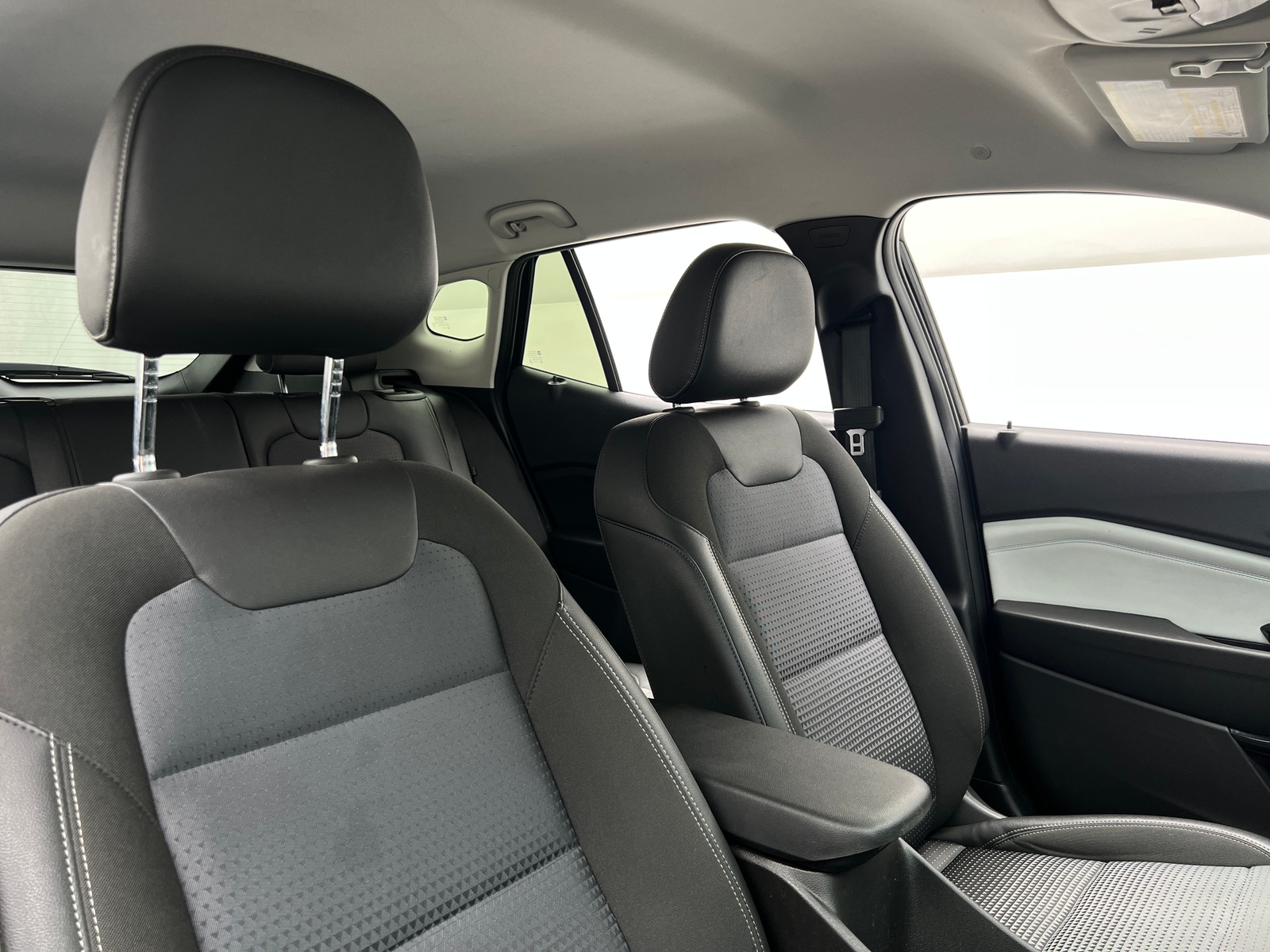 Thumbnail: 2025 Chevrolet Trax - 2