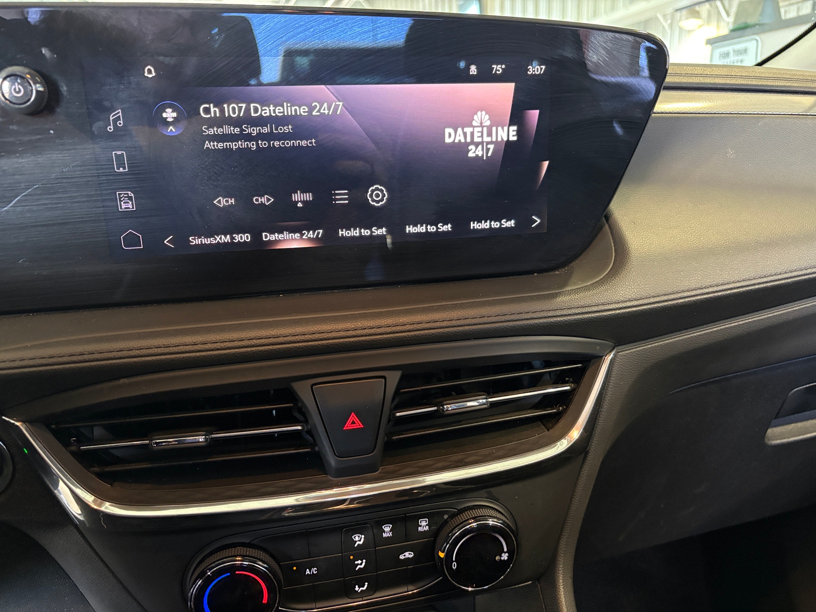 Thumbnail: 2025 Buick Encore GX - 3