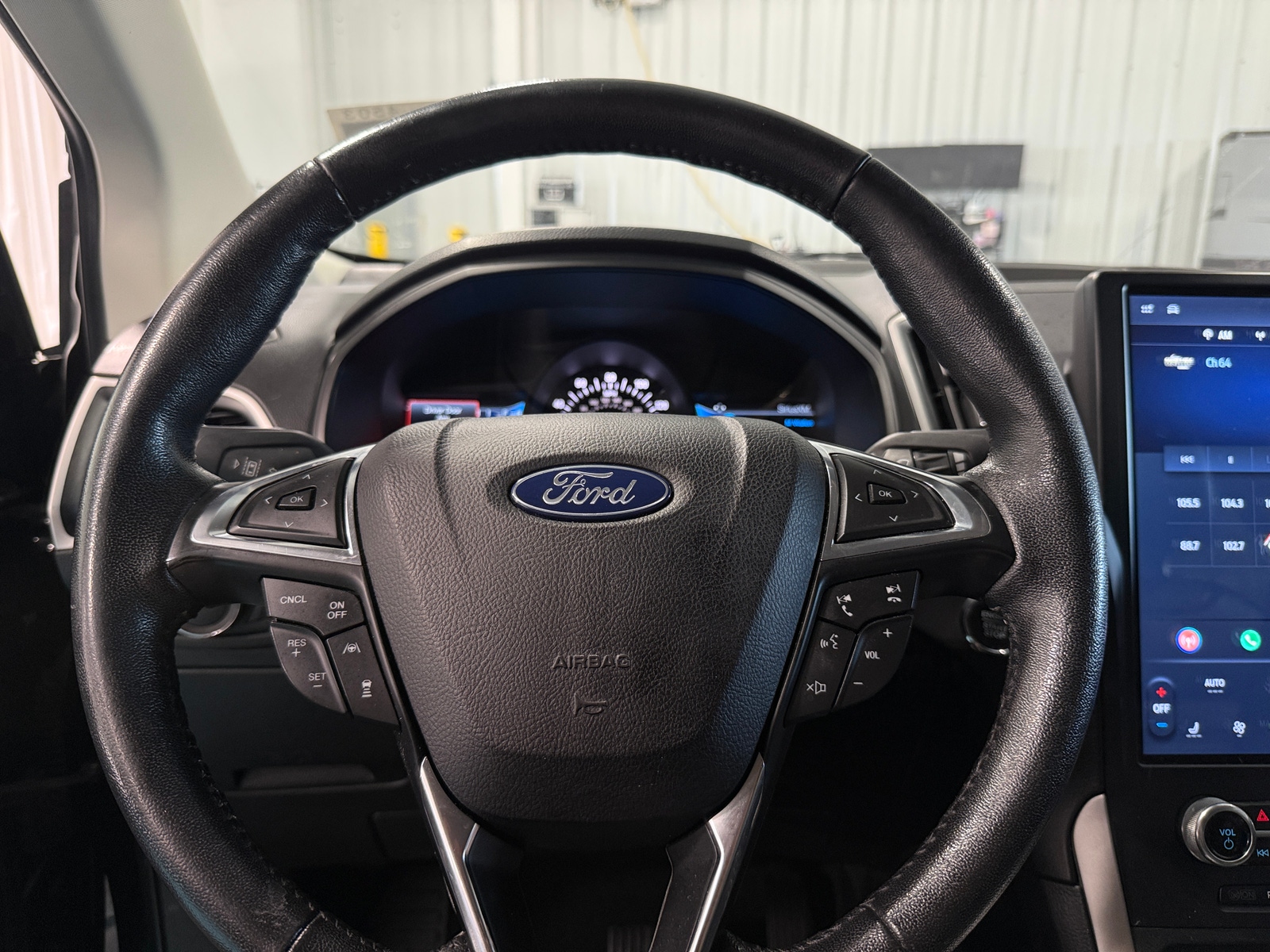 Thumbnail: 2022 Ford Edge - 4