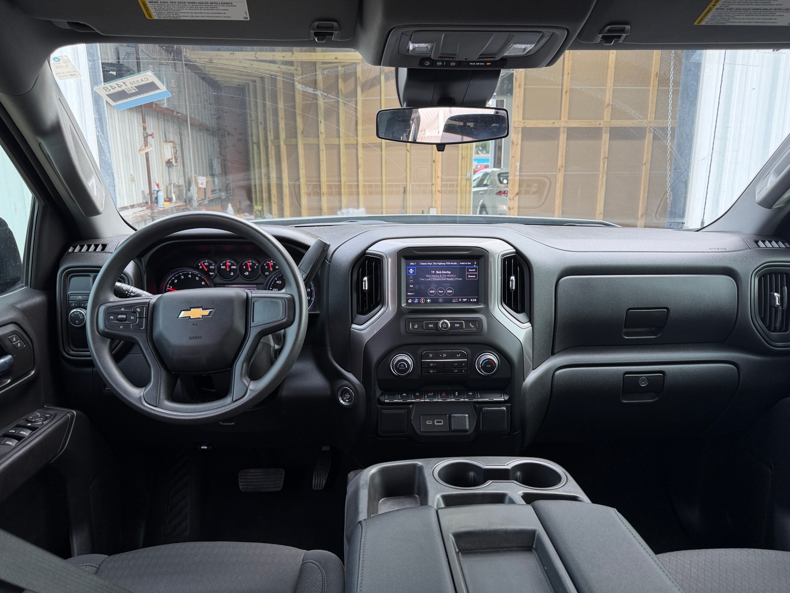 Thumbnail: 2024 Chevrolet Silverado 1500 - 3