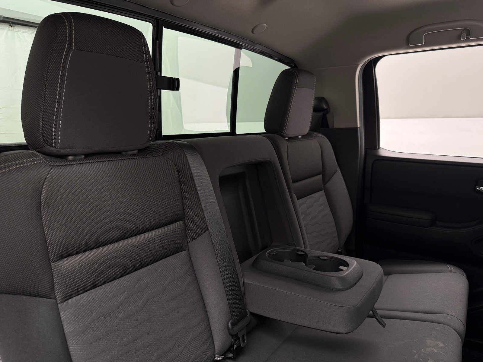 Thumbnail: 2022 Nissan Frontier - 6