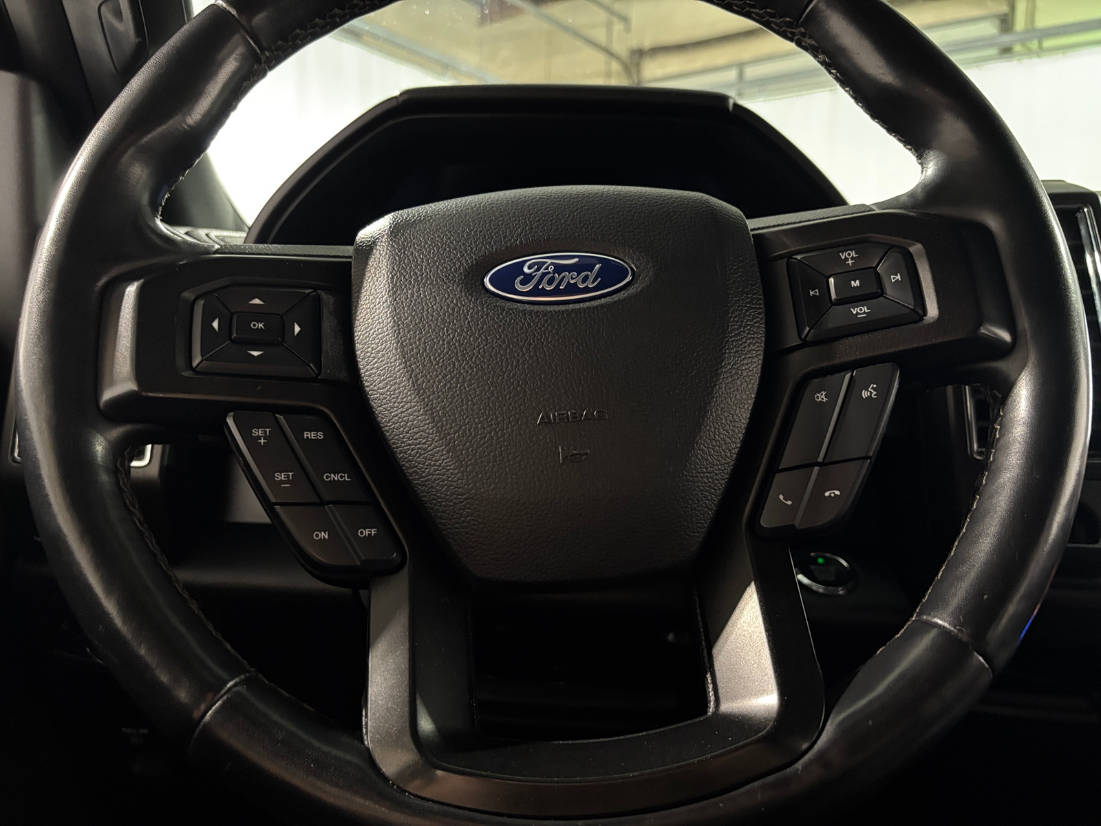 Thumbnail: 2019 Ford Expedition MAX - 4