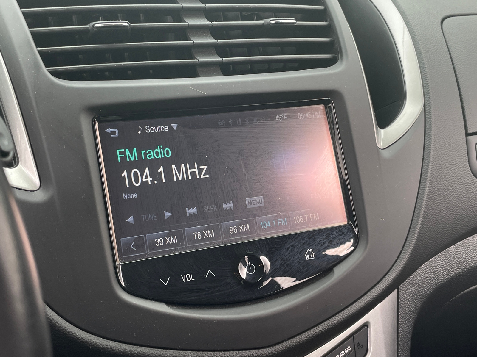 Thumbnail: 2016 Chevrolet Trax - 4