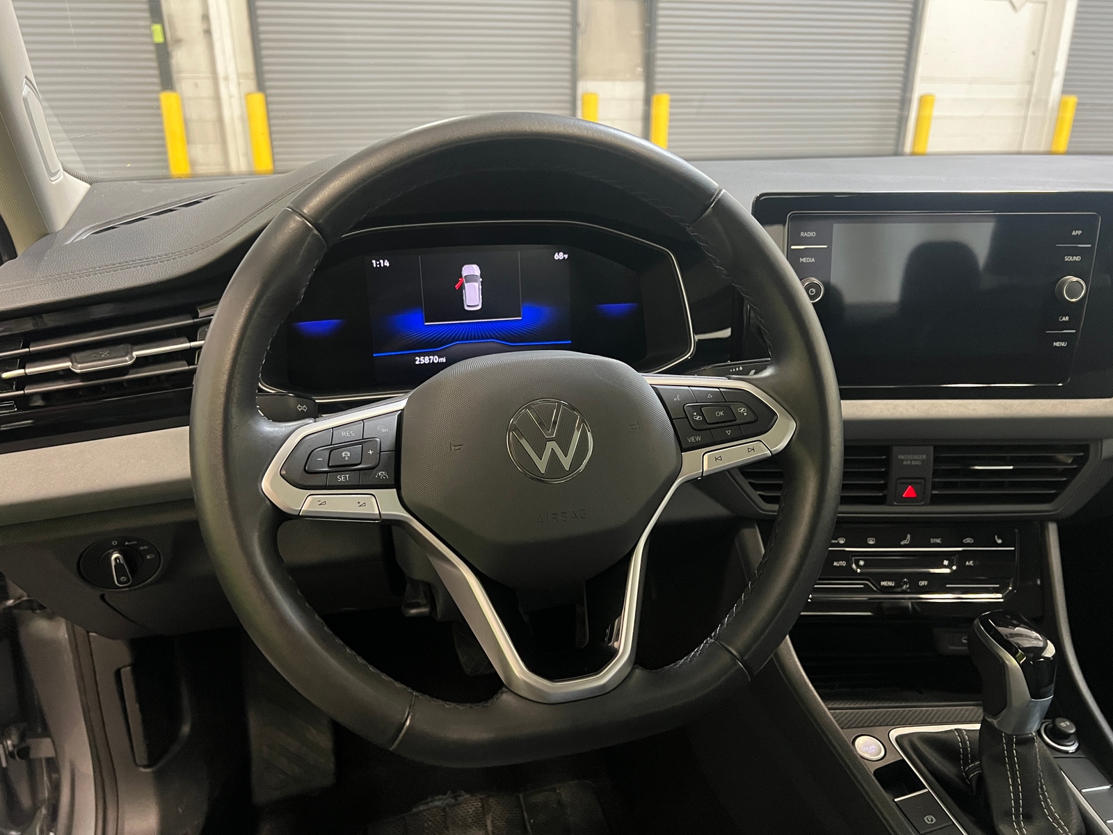 Thumbnail: 2025 Volkswagen Jetta - 4