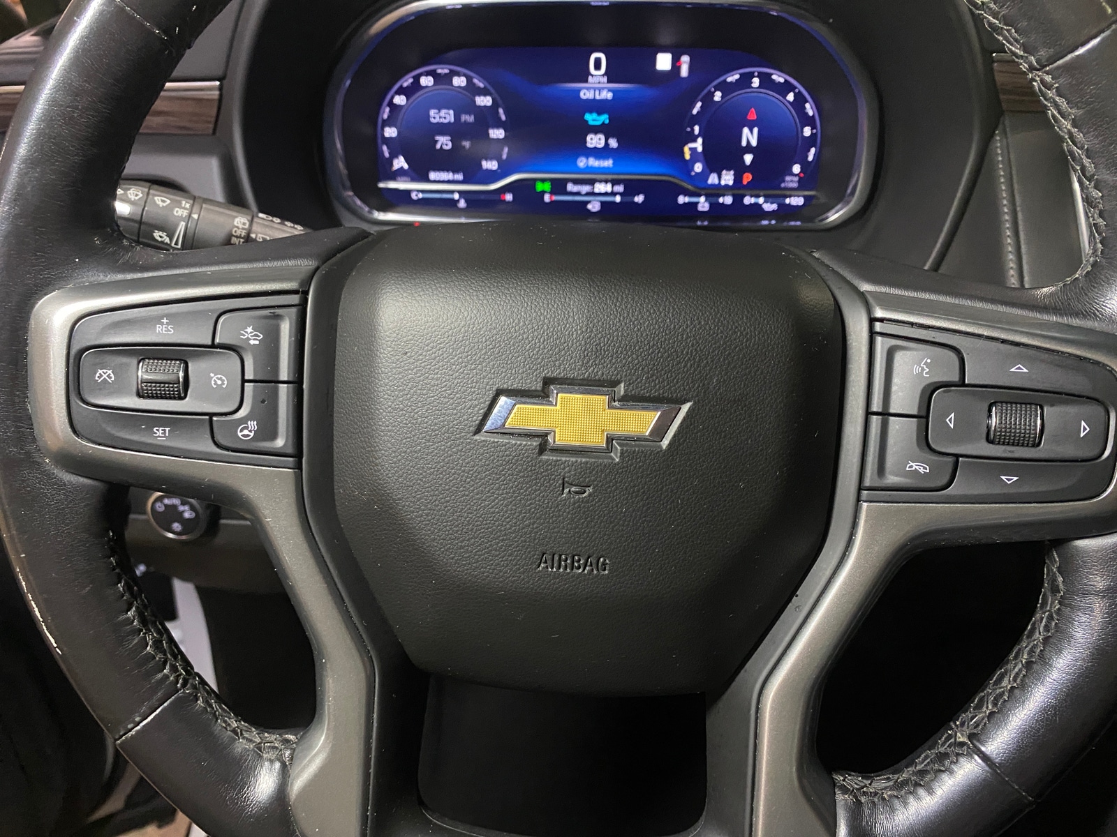 Thumbnail: 2022 Chevrolet Suburban - 4