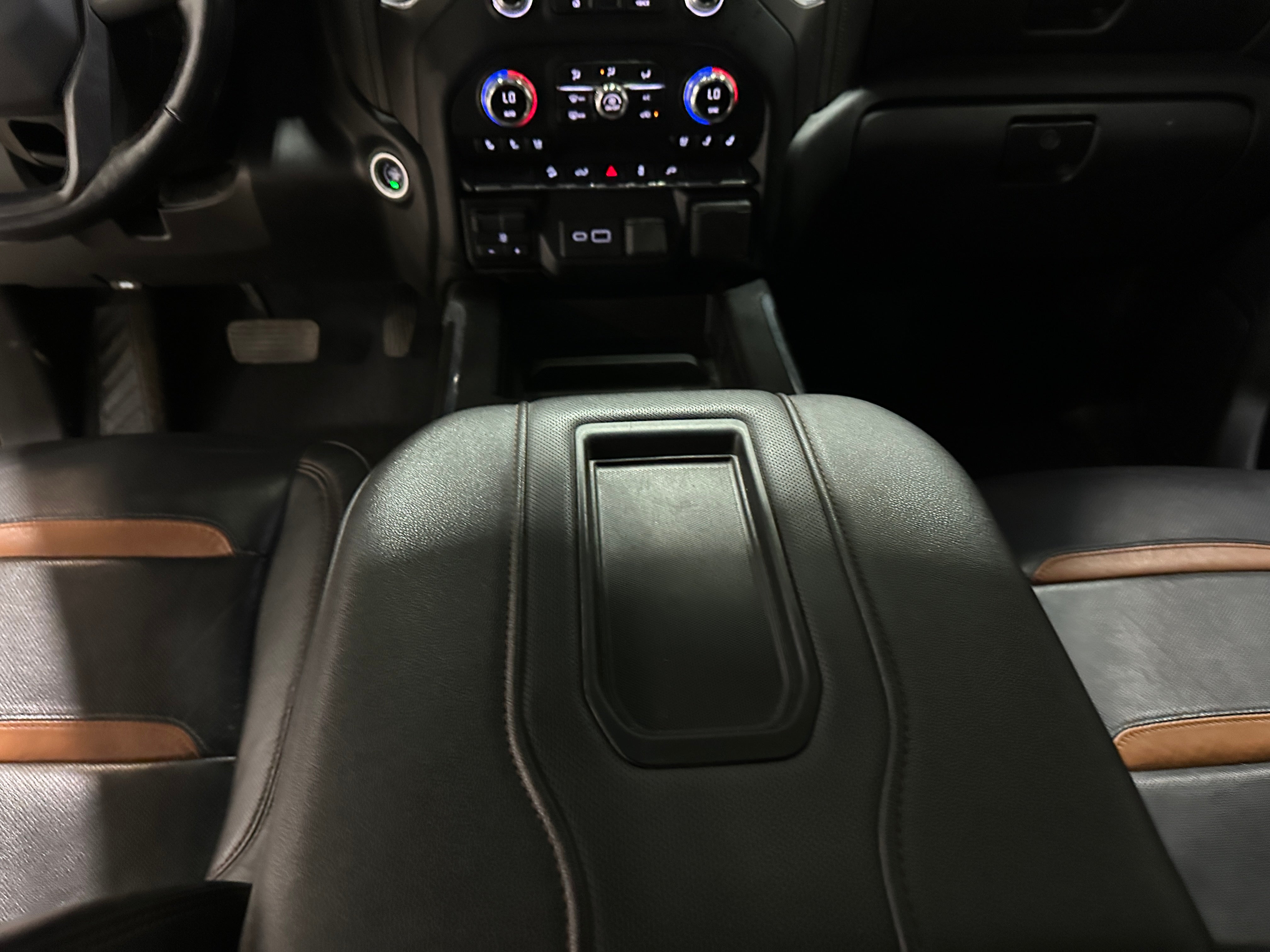 2021 GMC Sierra 3500HD AT4 - Photo 7