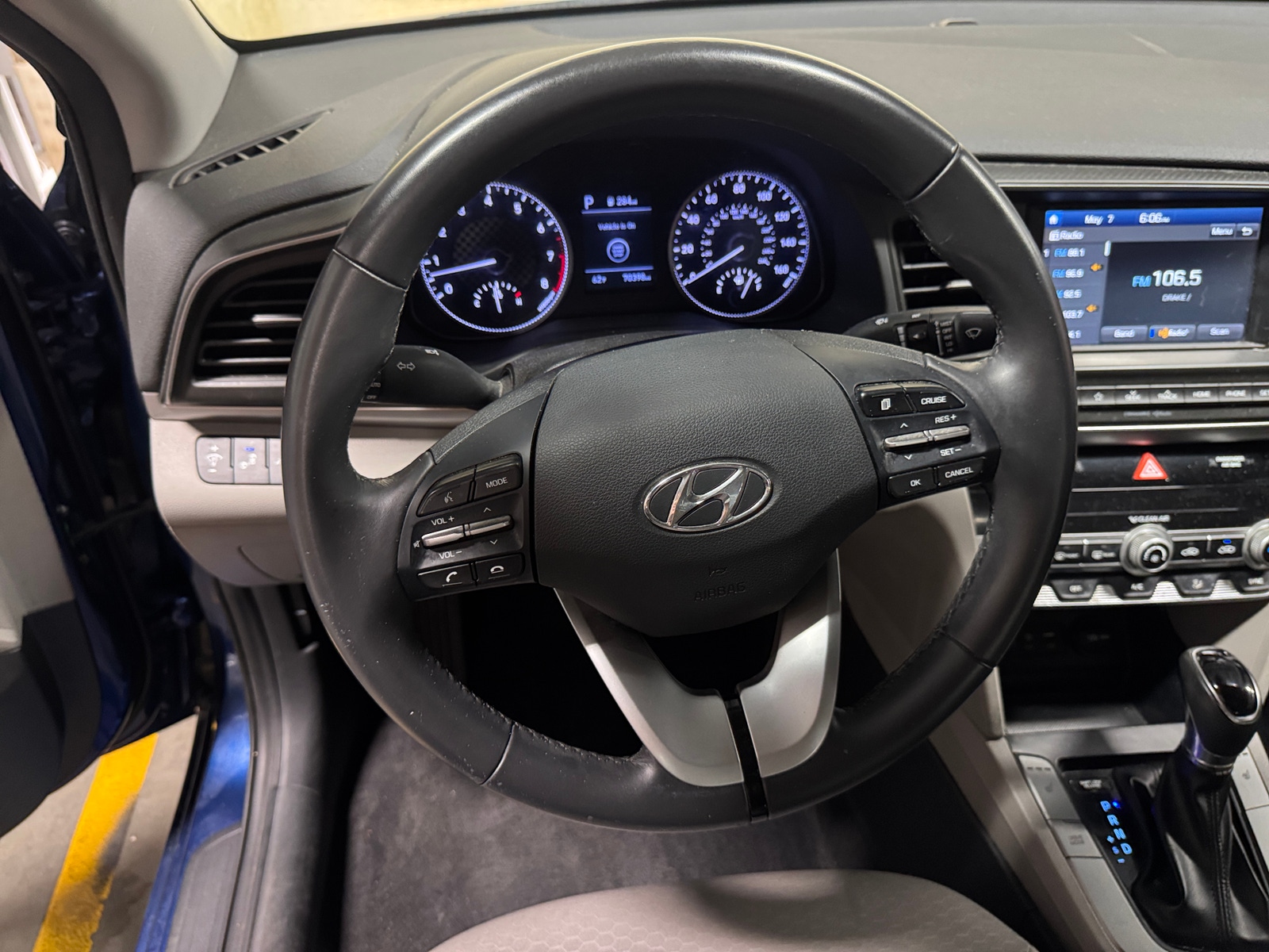 Thumbnail: 2019 Hyundai Elantra - 5