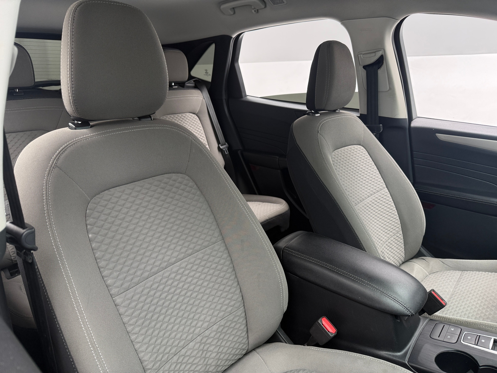 Thumbnail: 2022 Ford Escape - 2