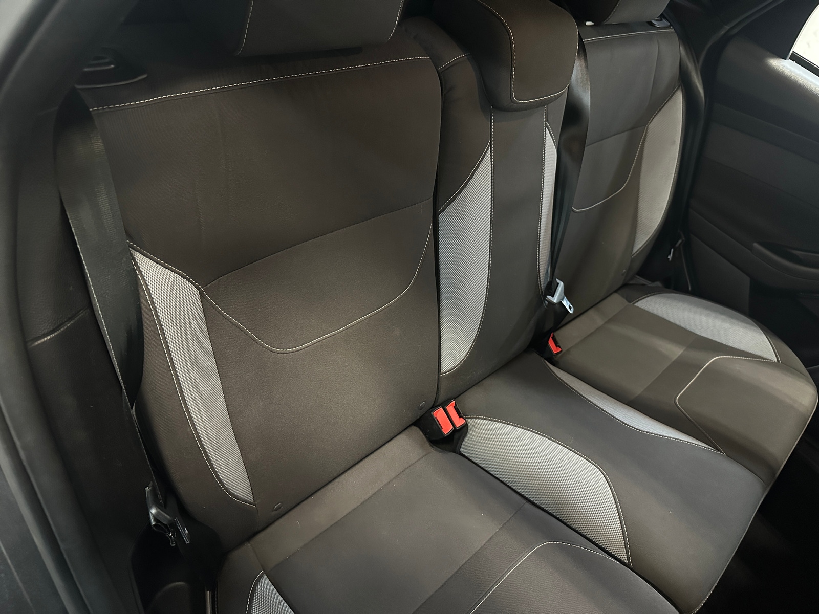Thumbnail: 2015 Ford Focus - 6