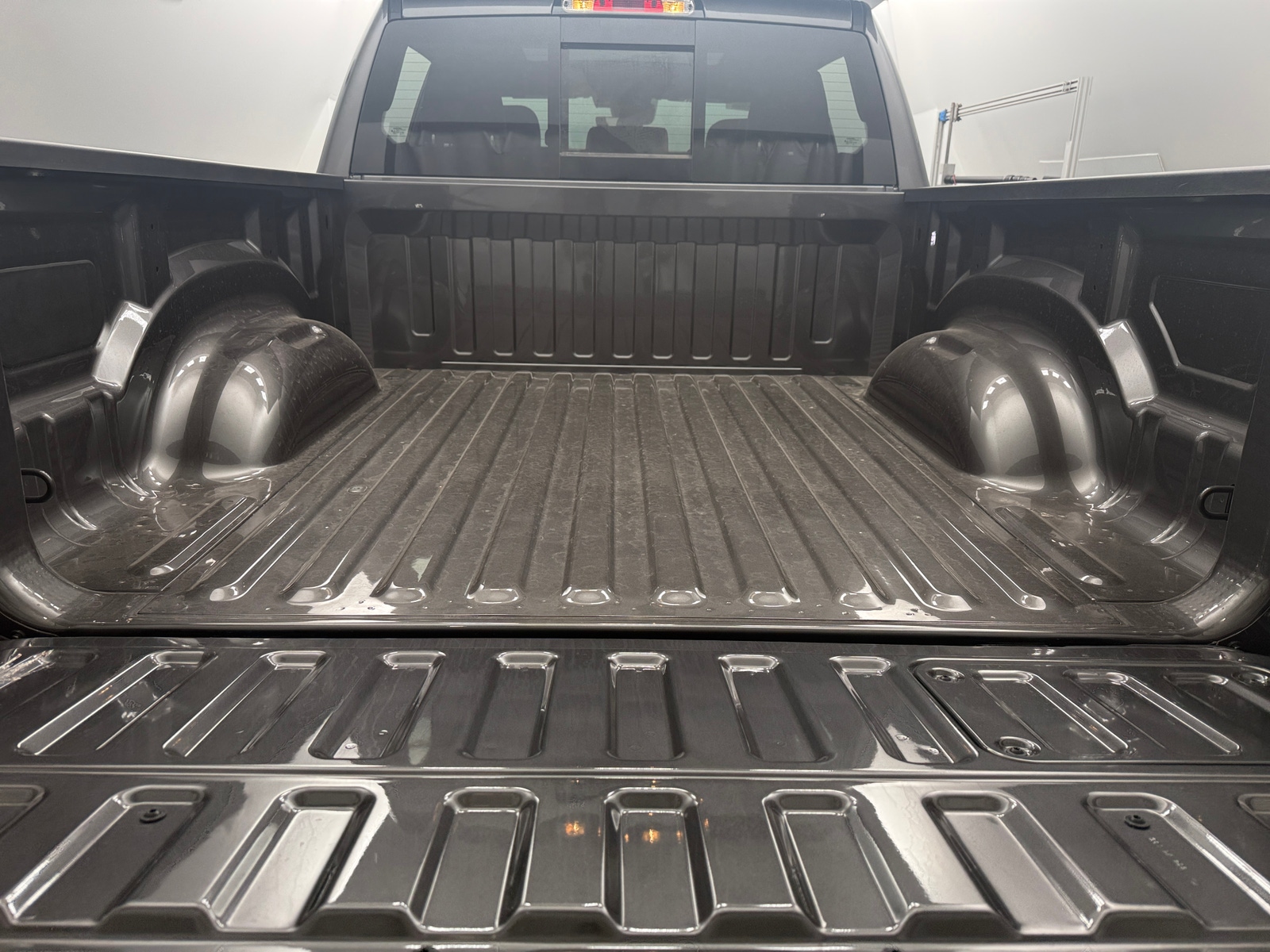 Thumbnail: 2026 RAM 1500 - 6
