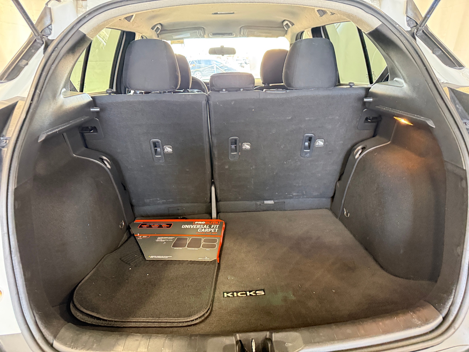 Thumbnail: 2019 Nissan Kicks - 7