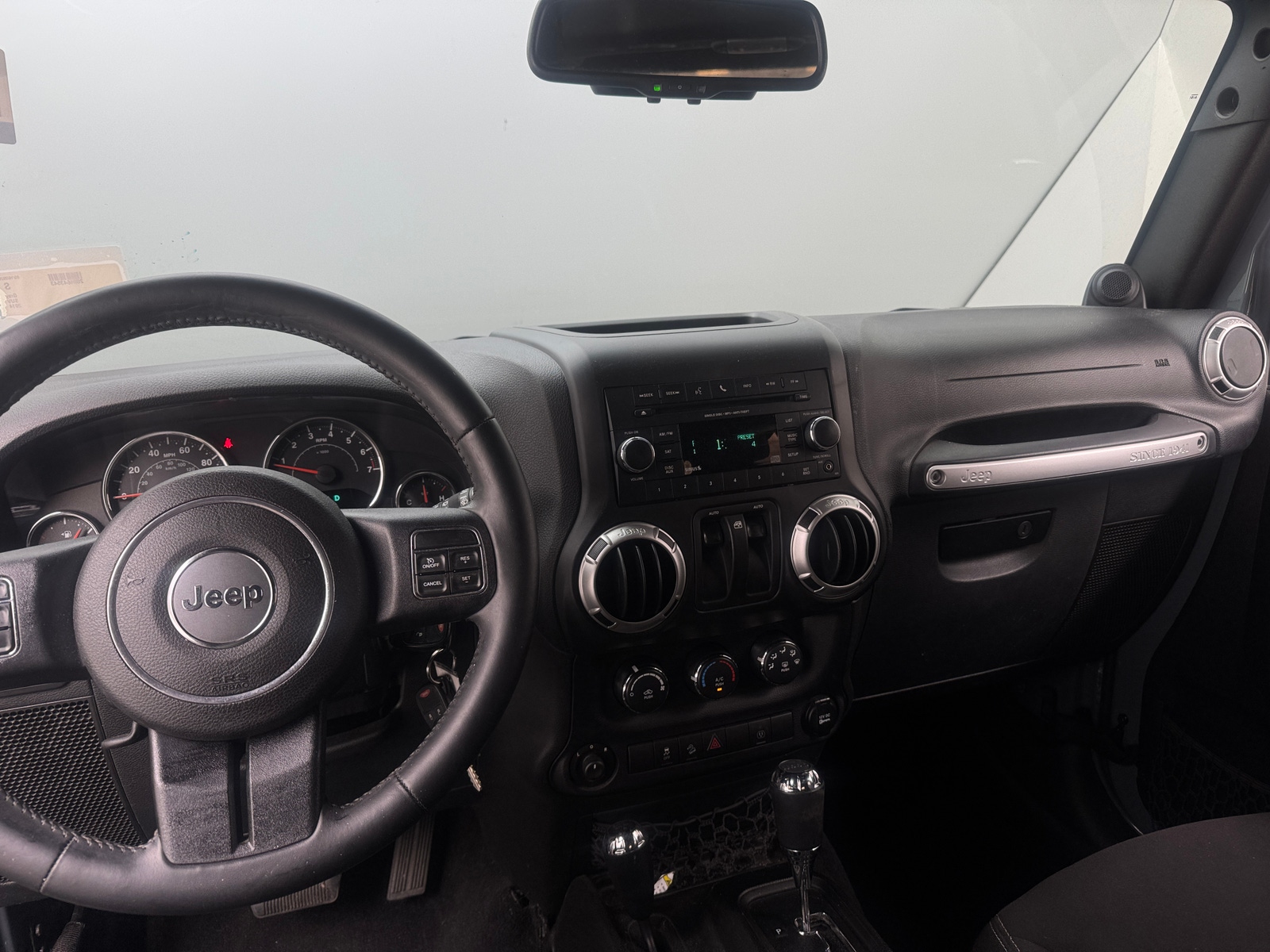 Thumbnail: 2014 Jeep Wrangler - 3