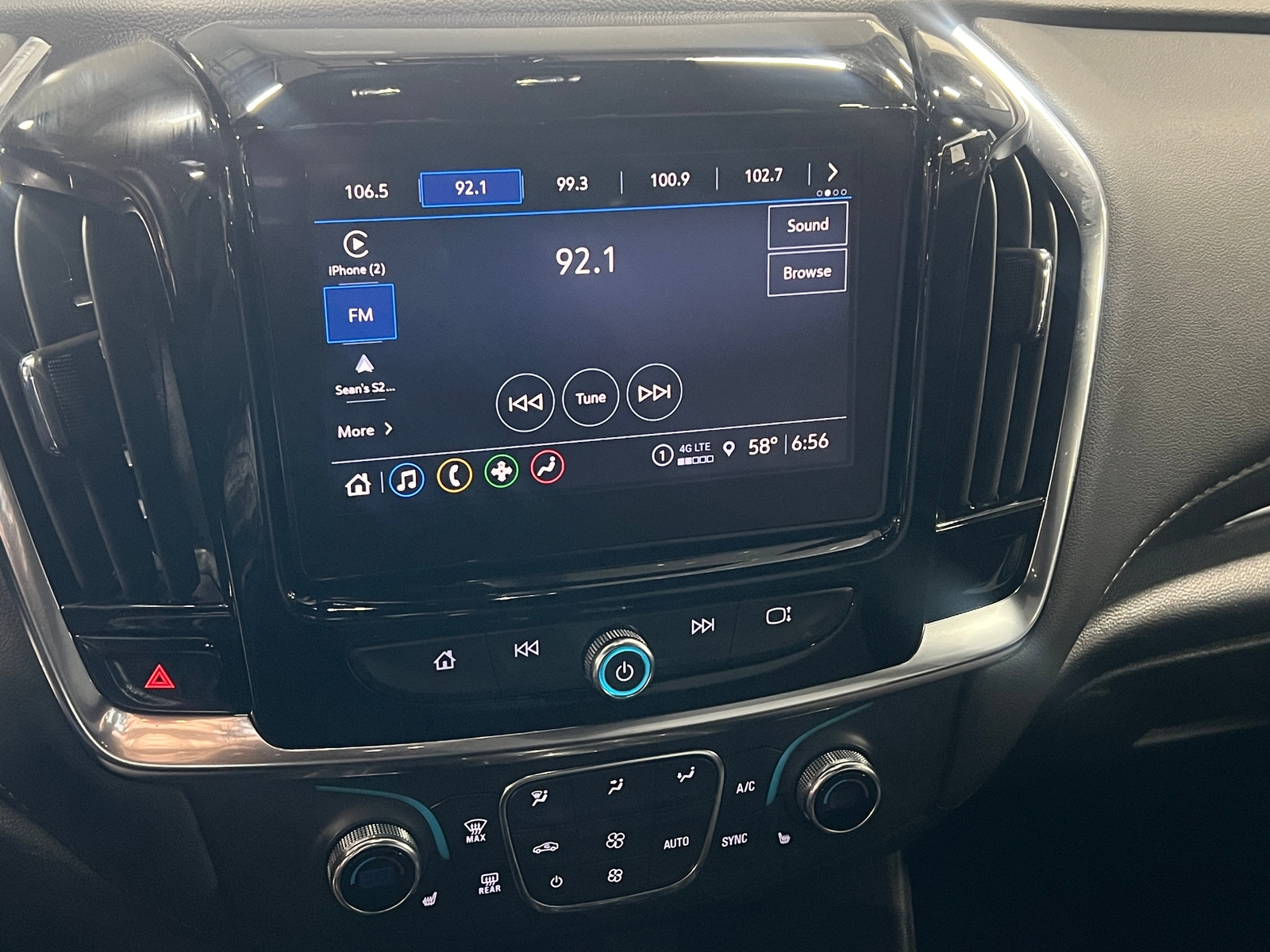 Thumbnail: 2024 Chevrolet Traverse - 4