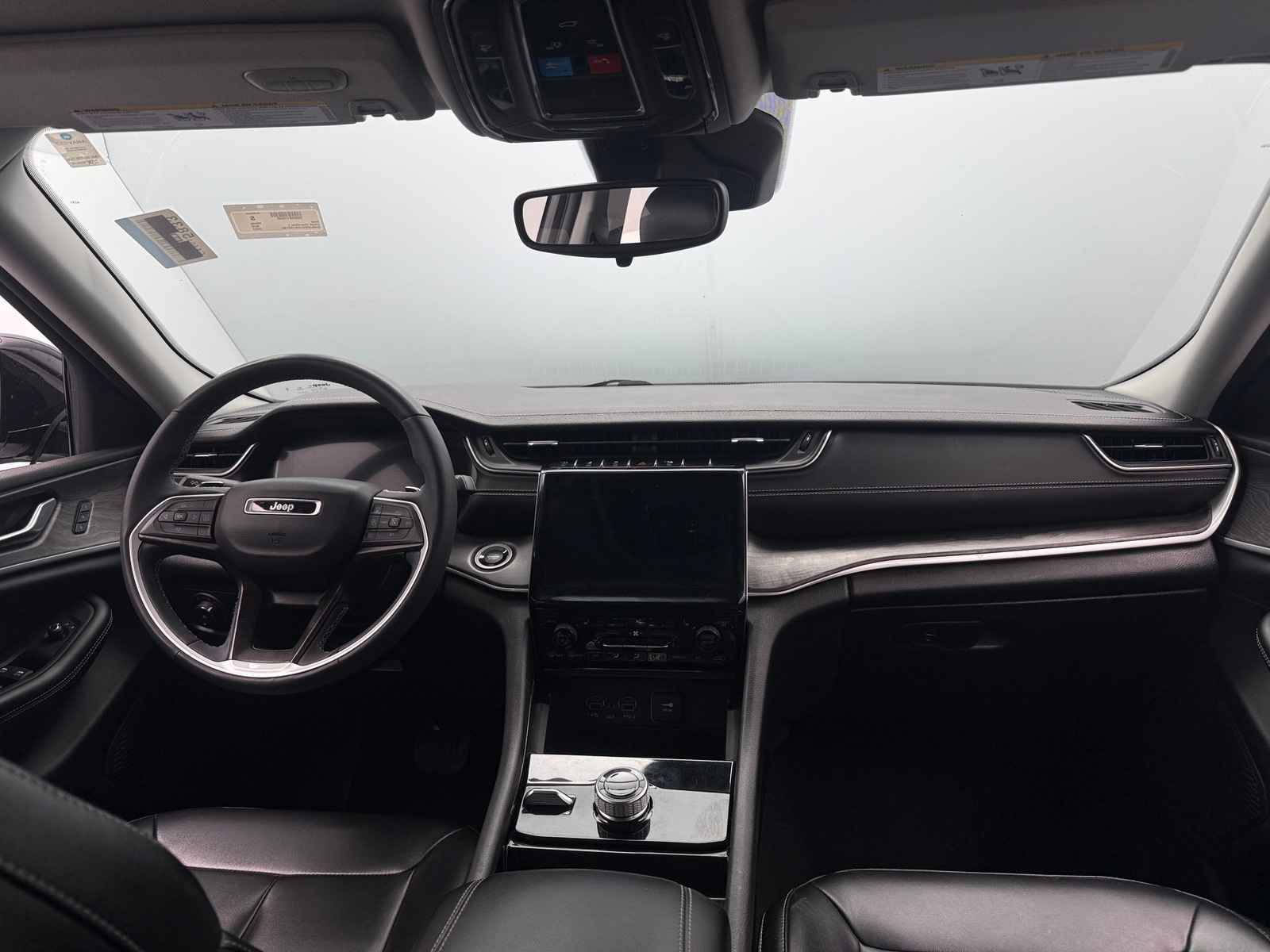 Thumbnail: 2023 Jeep Grand Cherokee L - 2