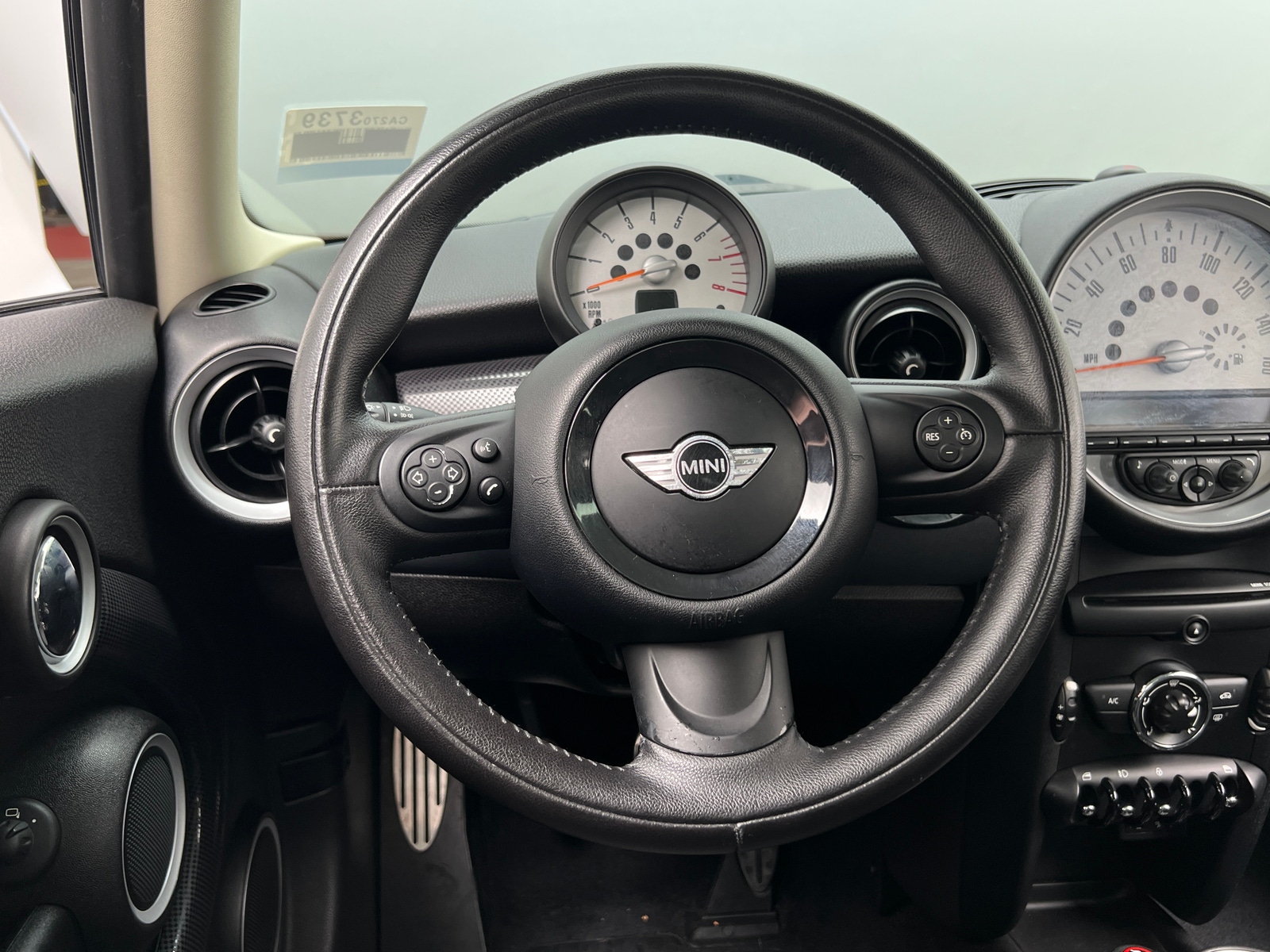 Thumbnail: 2012 MINI Cooper Hardtop - 3