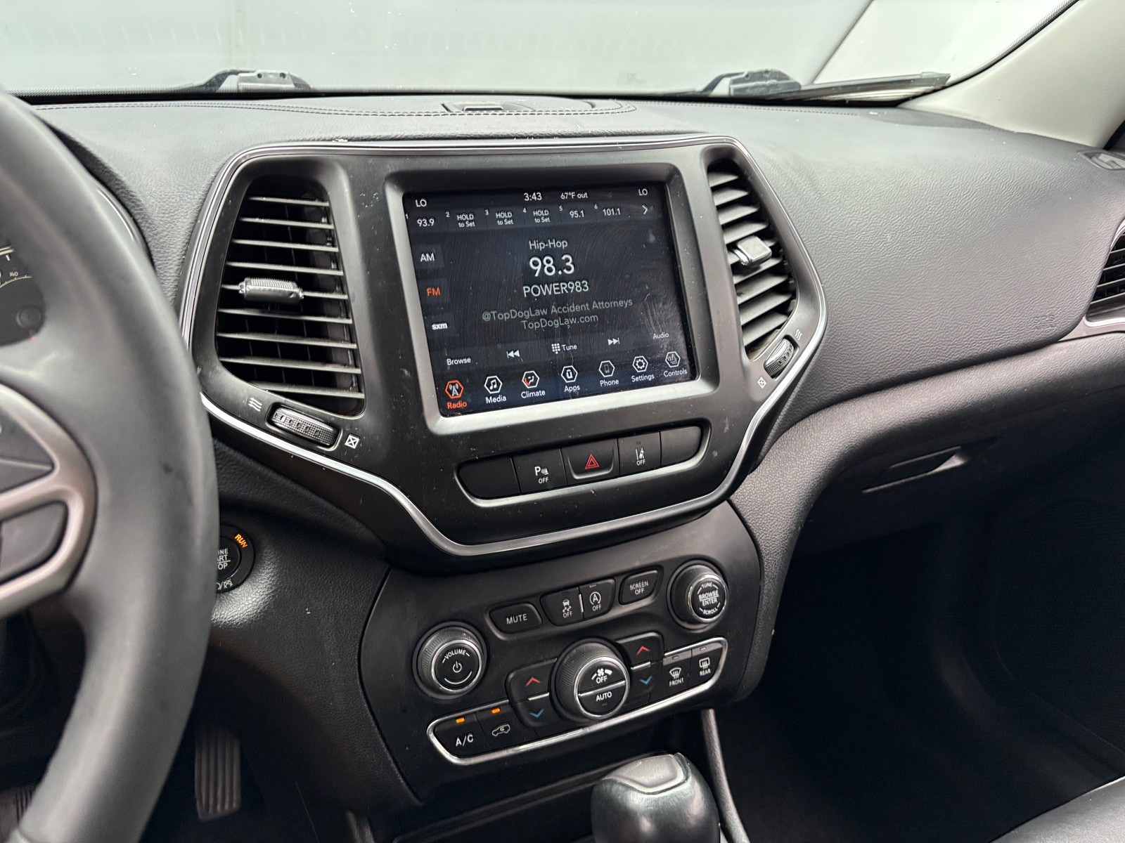 Thumbnail: 2022 Jeep Cherokee - 3