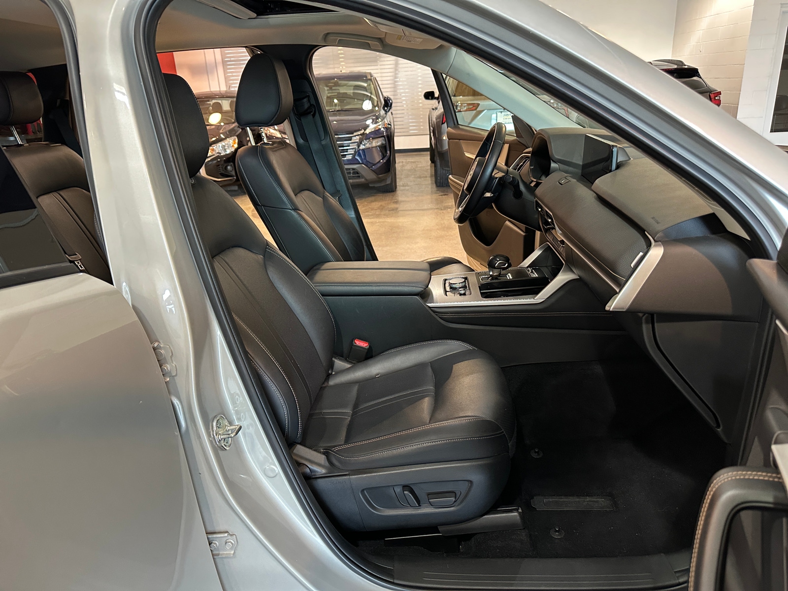 Thumbnail: 2025 Mazda CX-90 - 2