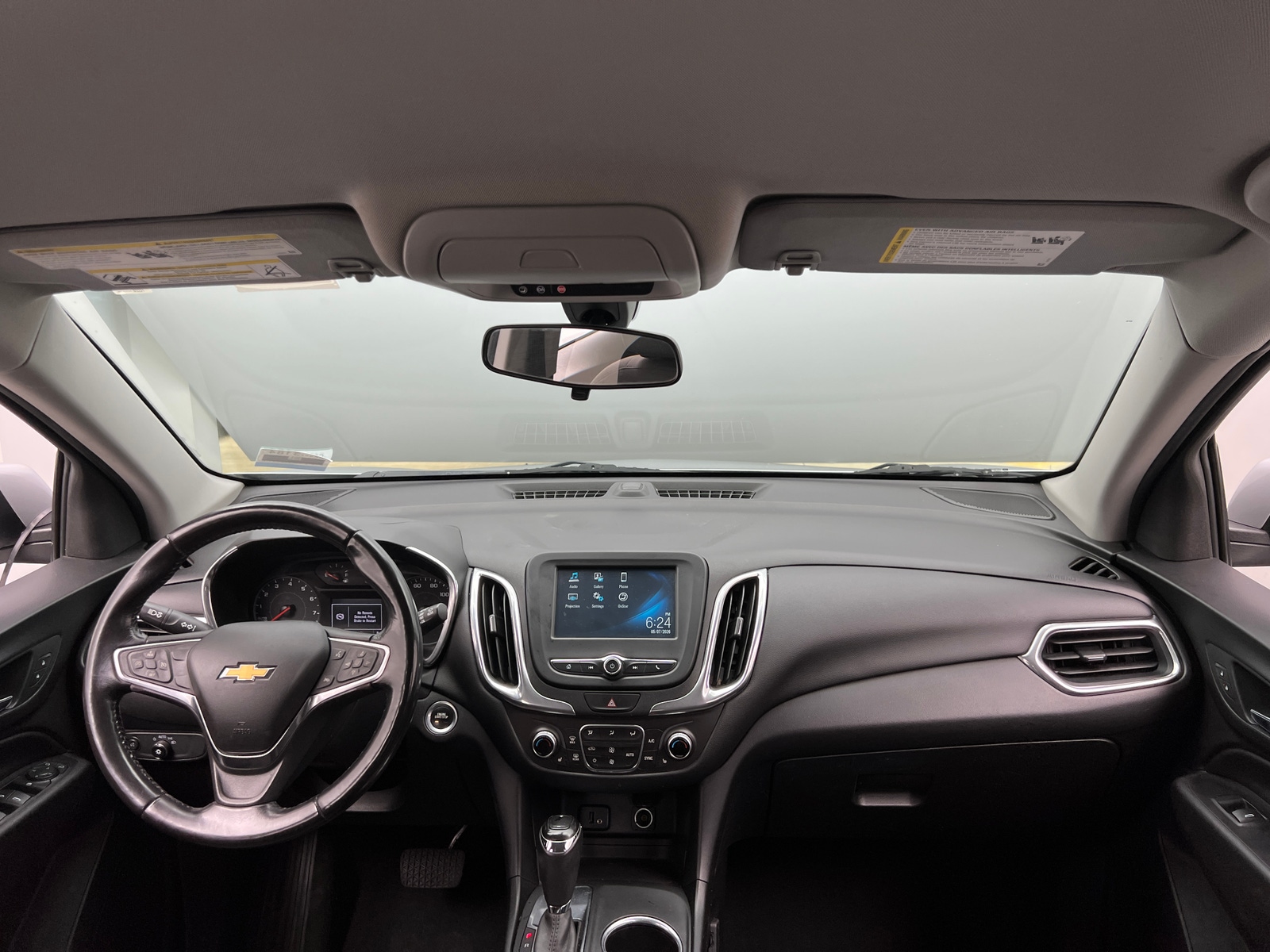 Thumbnail: 2018 Chevrolet Equinox - 3