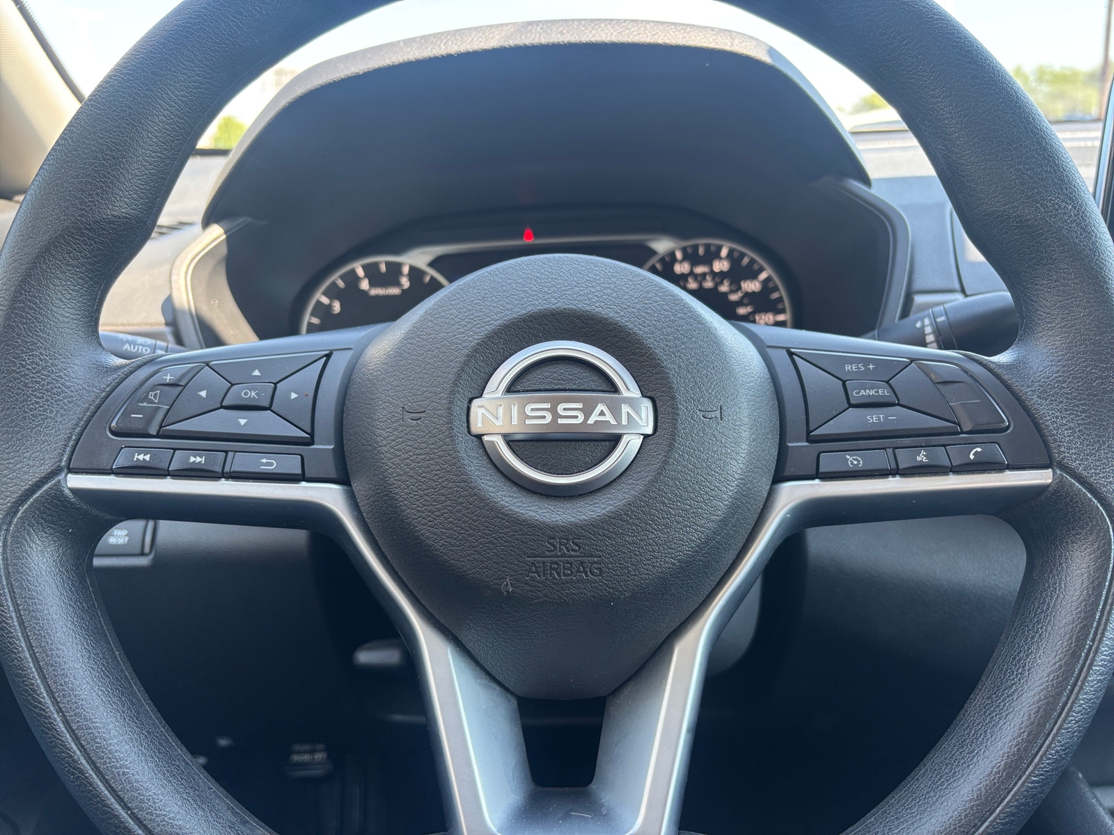 Thumbnail: 2025 Nissan Altima - 5
