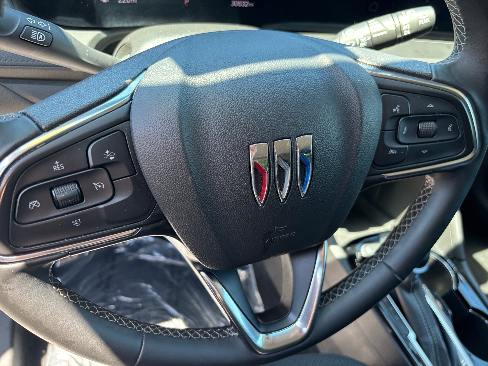 Thumbnail: 2025 Buick Encore GX - 4