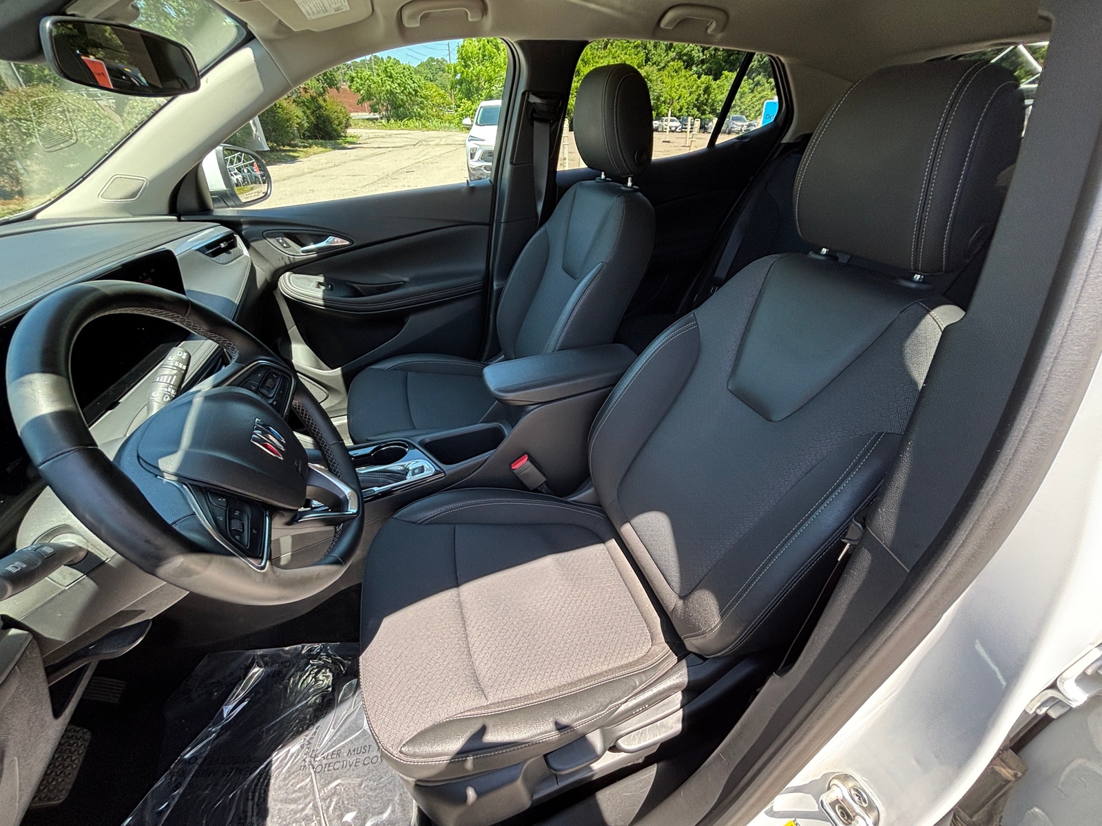 Thumbnail: 2025 Buick Encore GX - 2