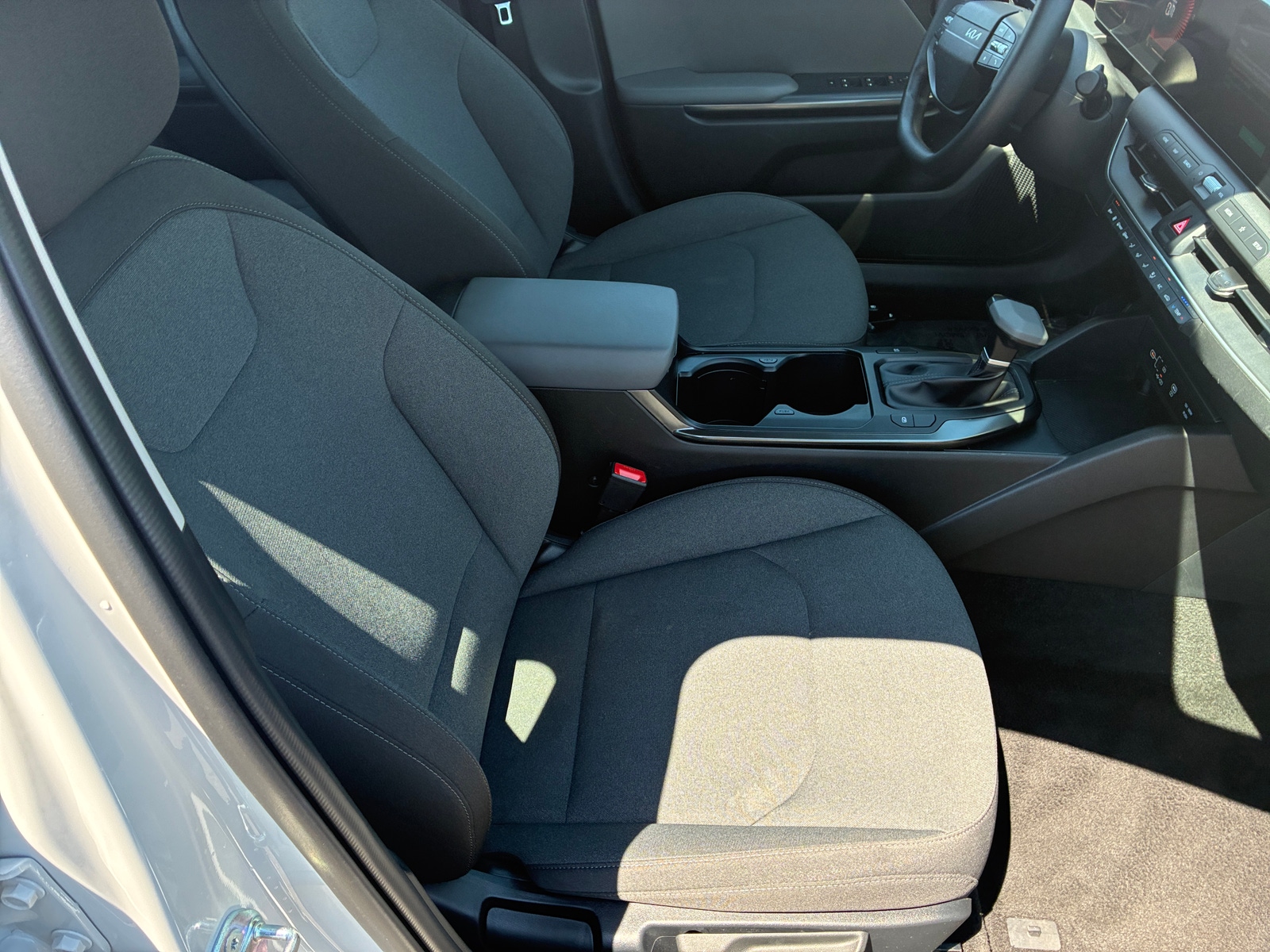Thumbnail: 2025 Kia K4 - 2