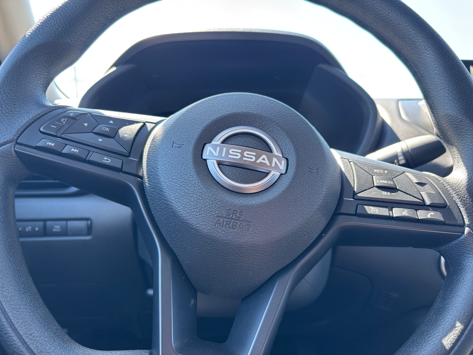 Thumbnail: 2025 Nissan Sentra - 4