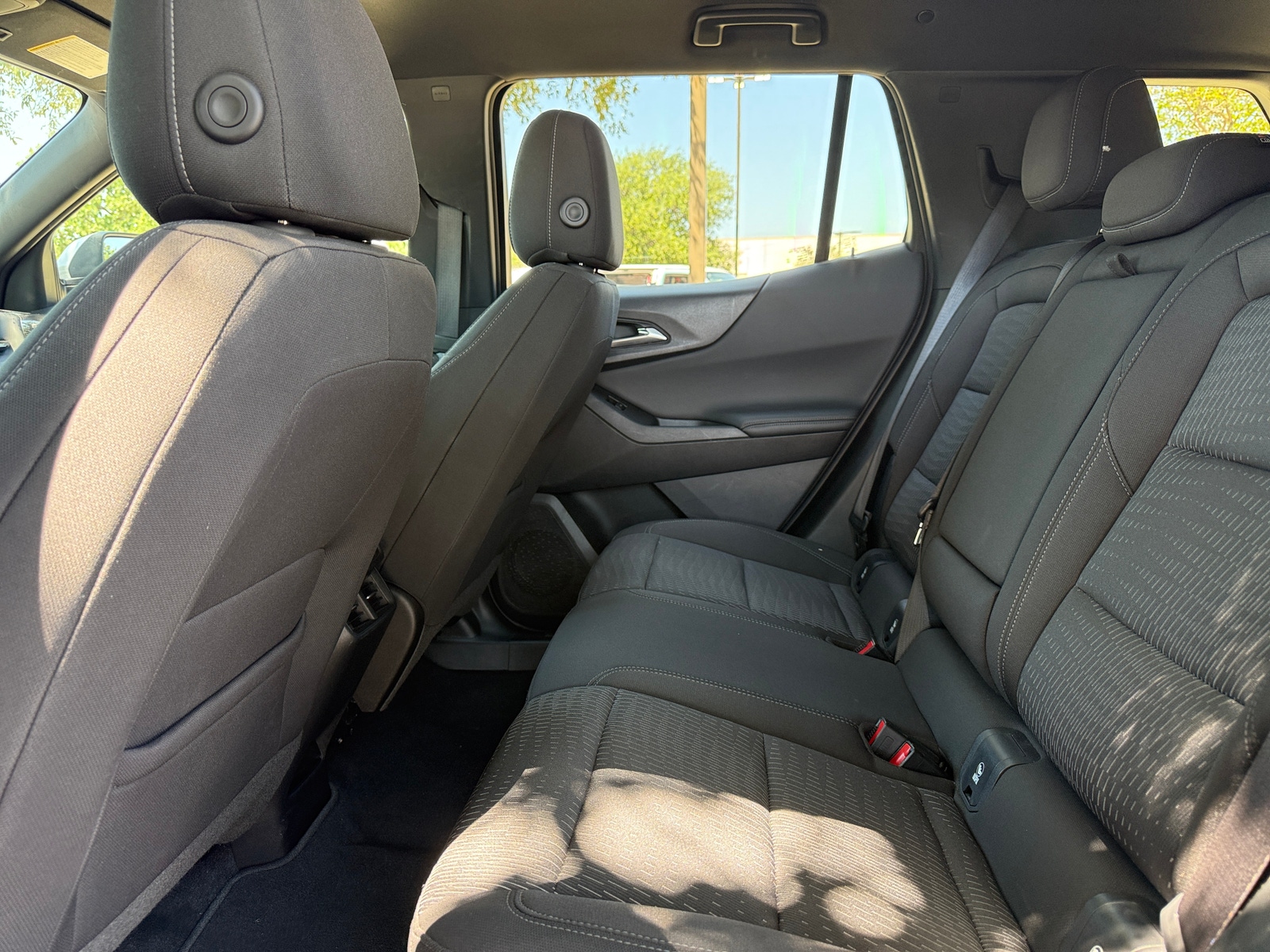 Thumbnail: 2025 Chevrolet Equinox - 6