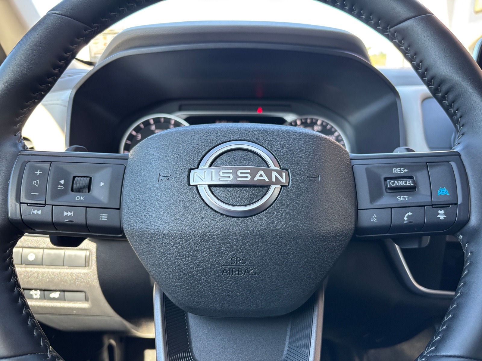 Thumbnail: 2025 Nissan Rogue - 5