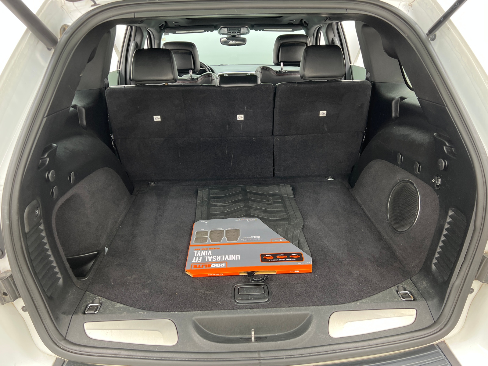 Thumbnail: 2018 Jeep Grand Cherokee - 6