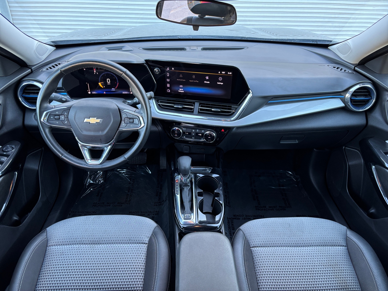 Thumbnail: 2025 Chevrolet Trax - 3