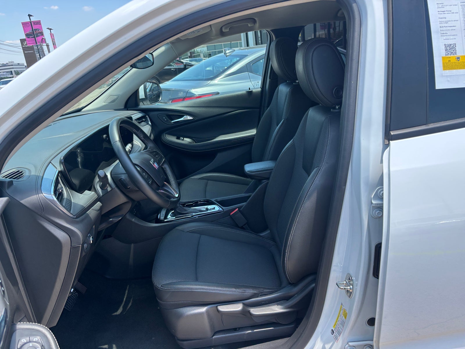 Thumbnail: 2025 Buick Encore GX - 2