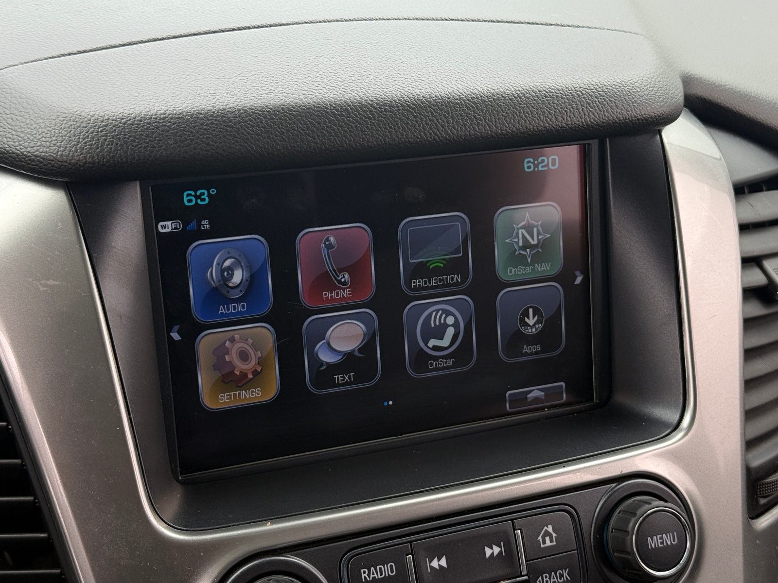 Thumbnail: 2020 Chevrolet Suburban - 3